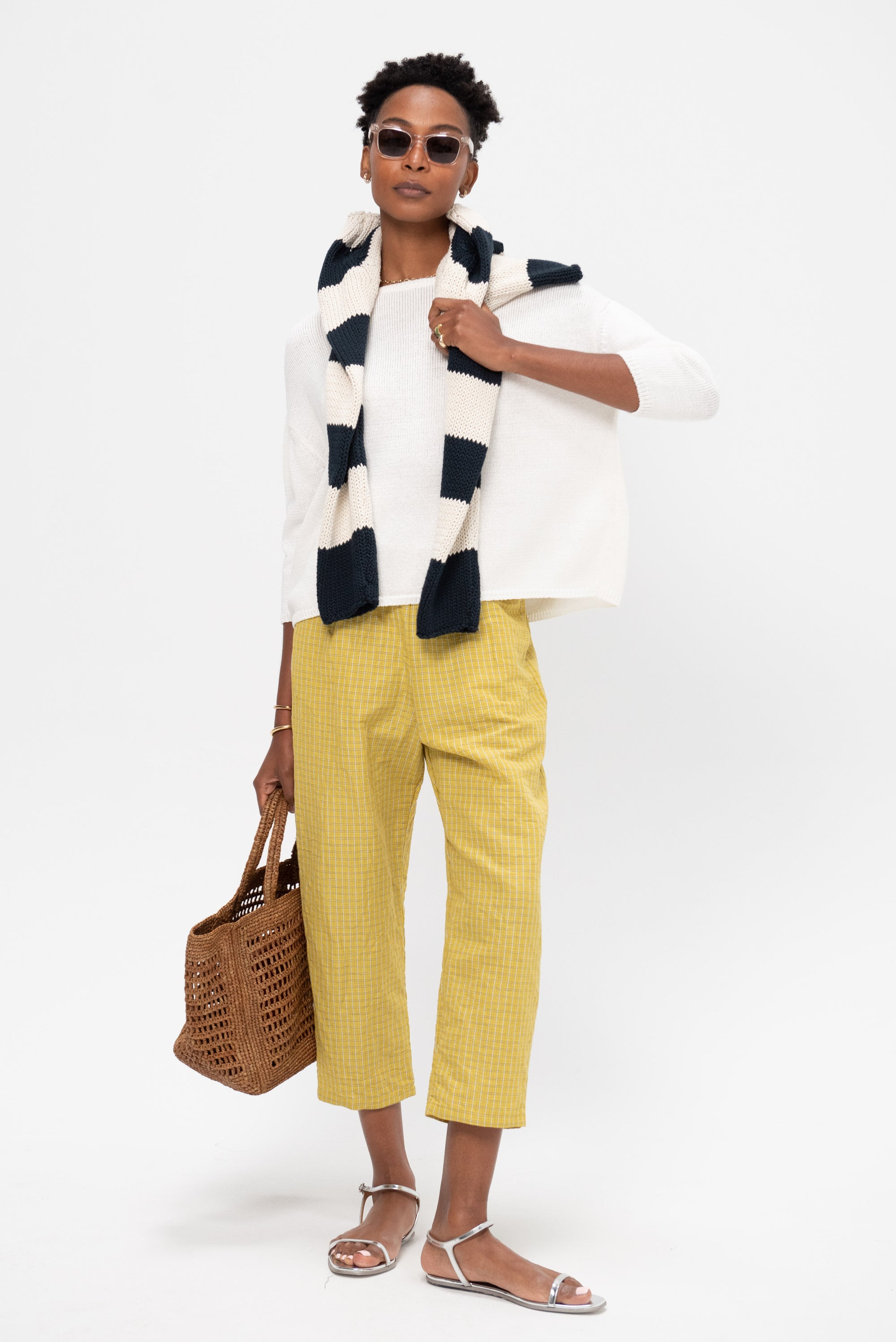 Knitwear, Milk
