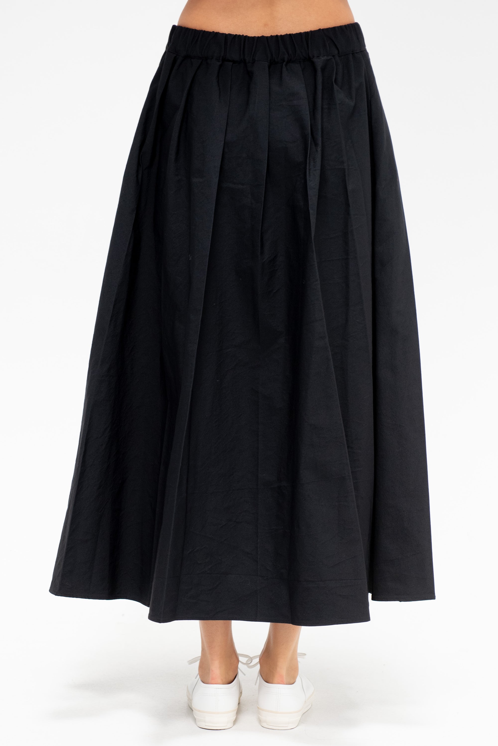 Long Pleated Skirt, Black
