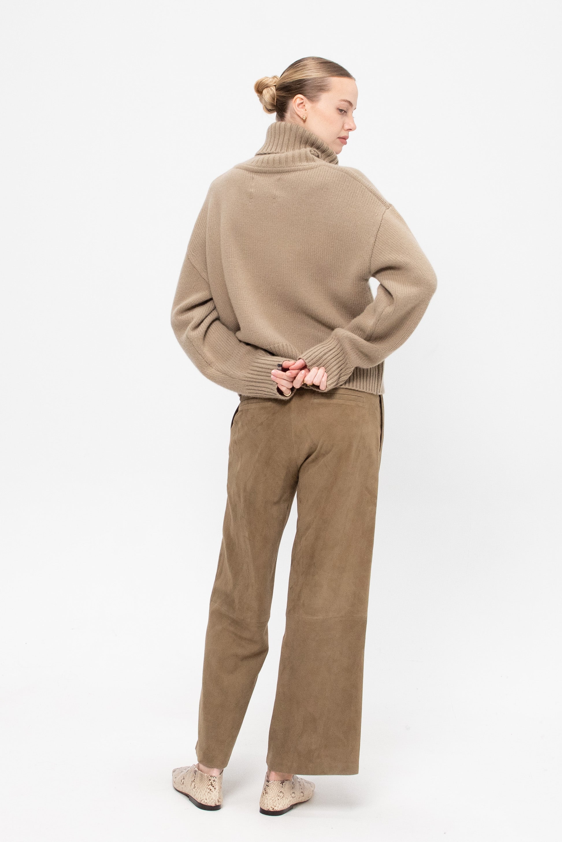 Blaire - Suede Trousers, Olive