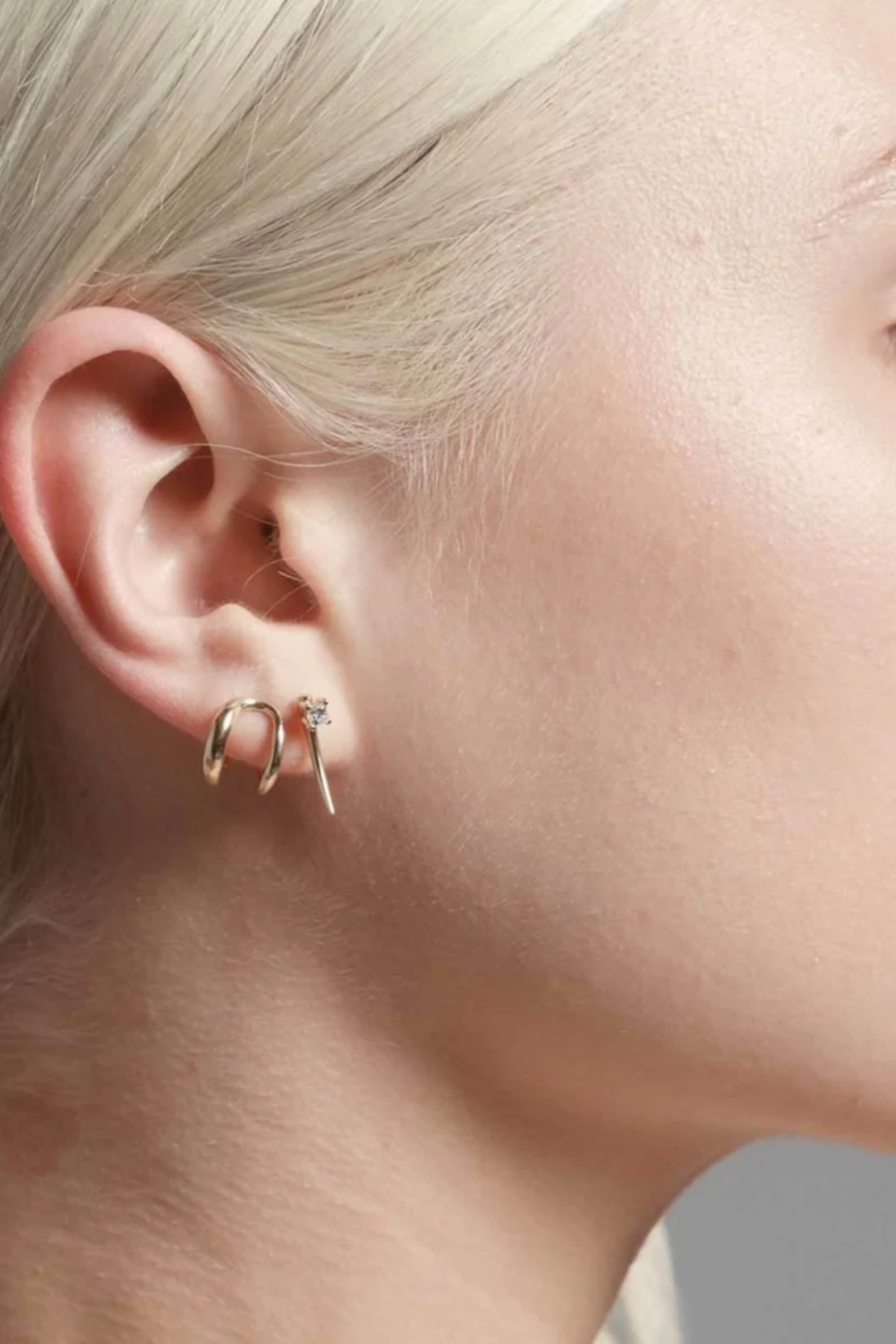 GABRIELA ARTIGAS - Twin Tusk Earrings, Yellow Gold