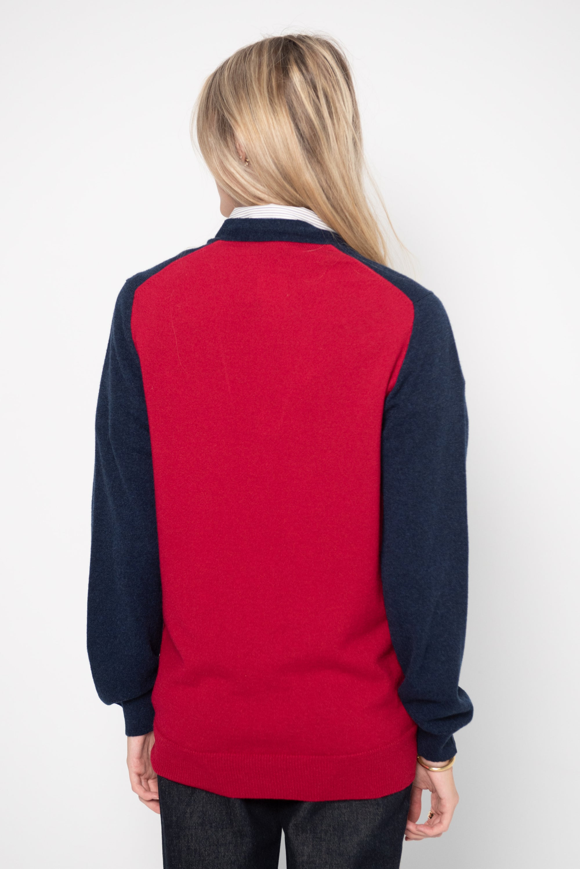 Primavera Cardigan, Cosmos