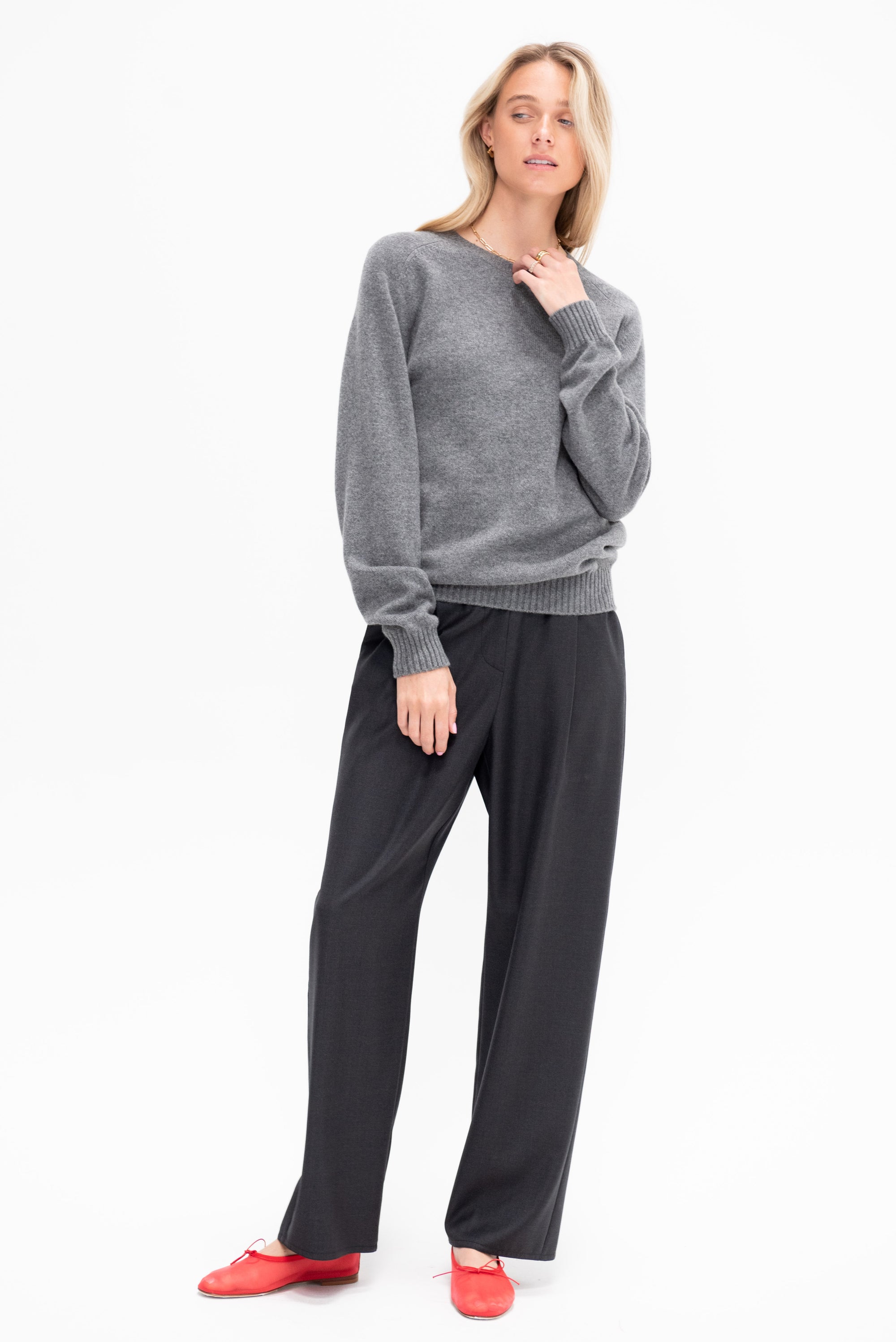 Sweater, Concrete