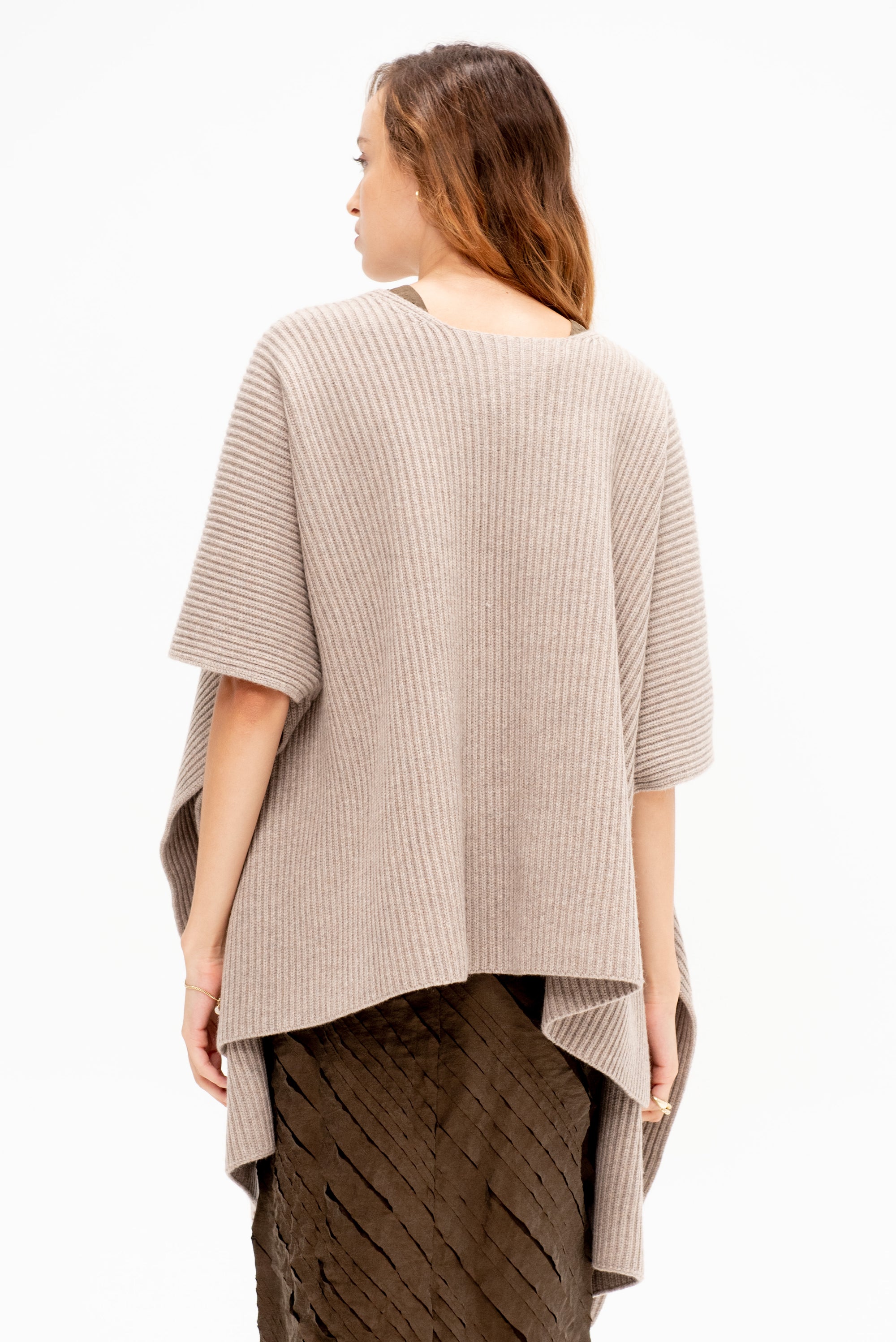 Kriella - Poncho Scarf, Macademia