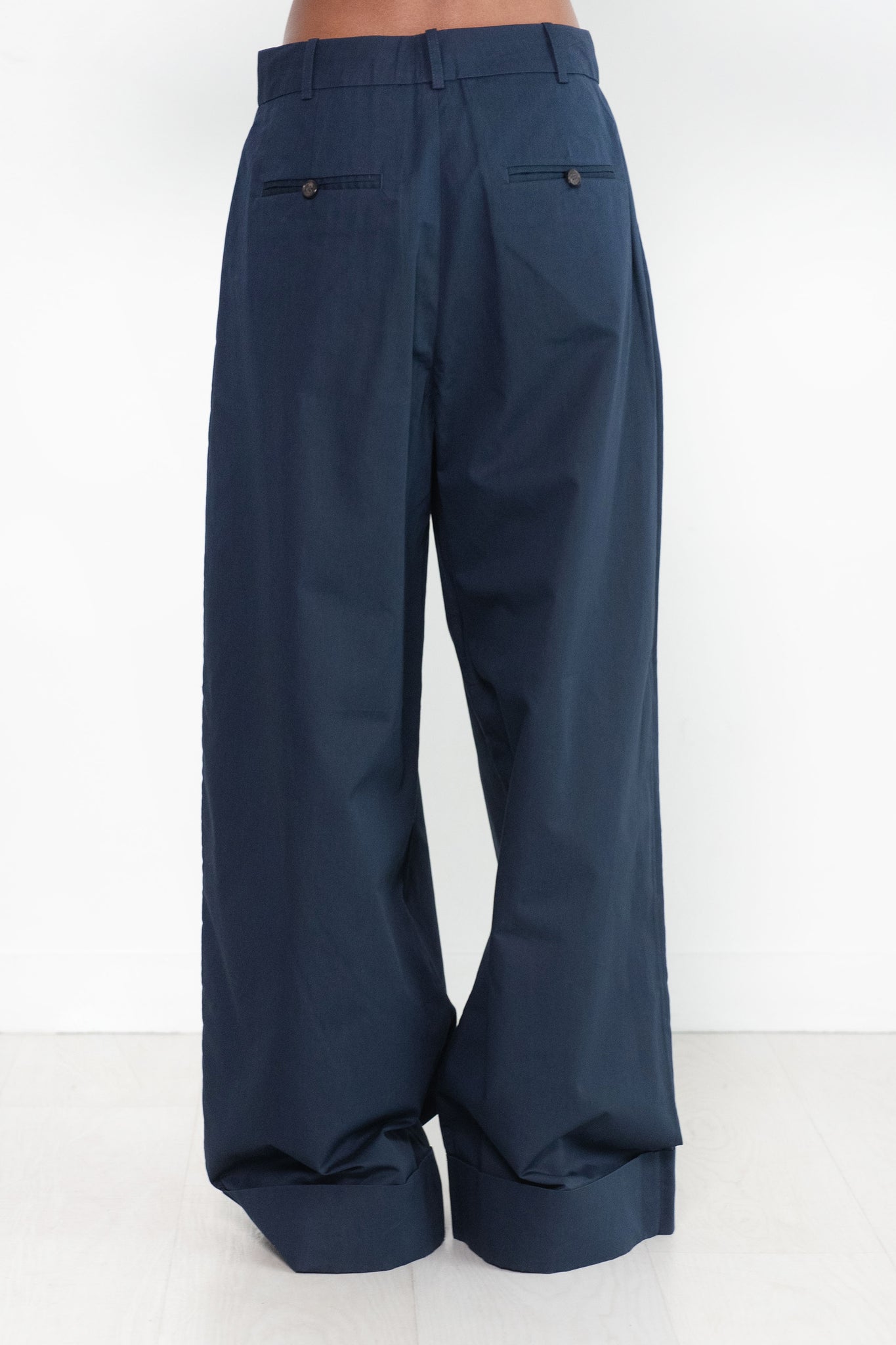 CO - Wide Leg Cuffed Hem Trouser, Navy
