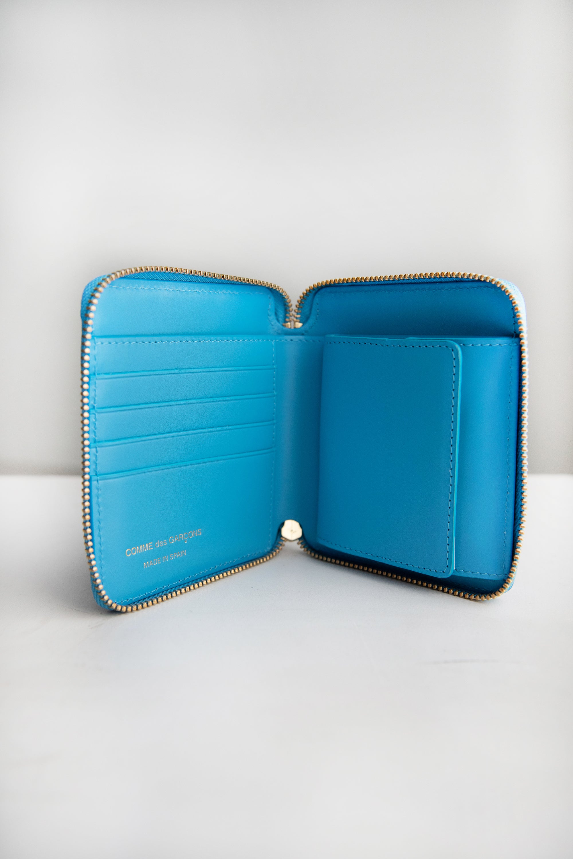 Comme des Garçons - Embossed Leather Wallet, Blue