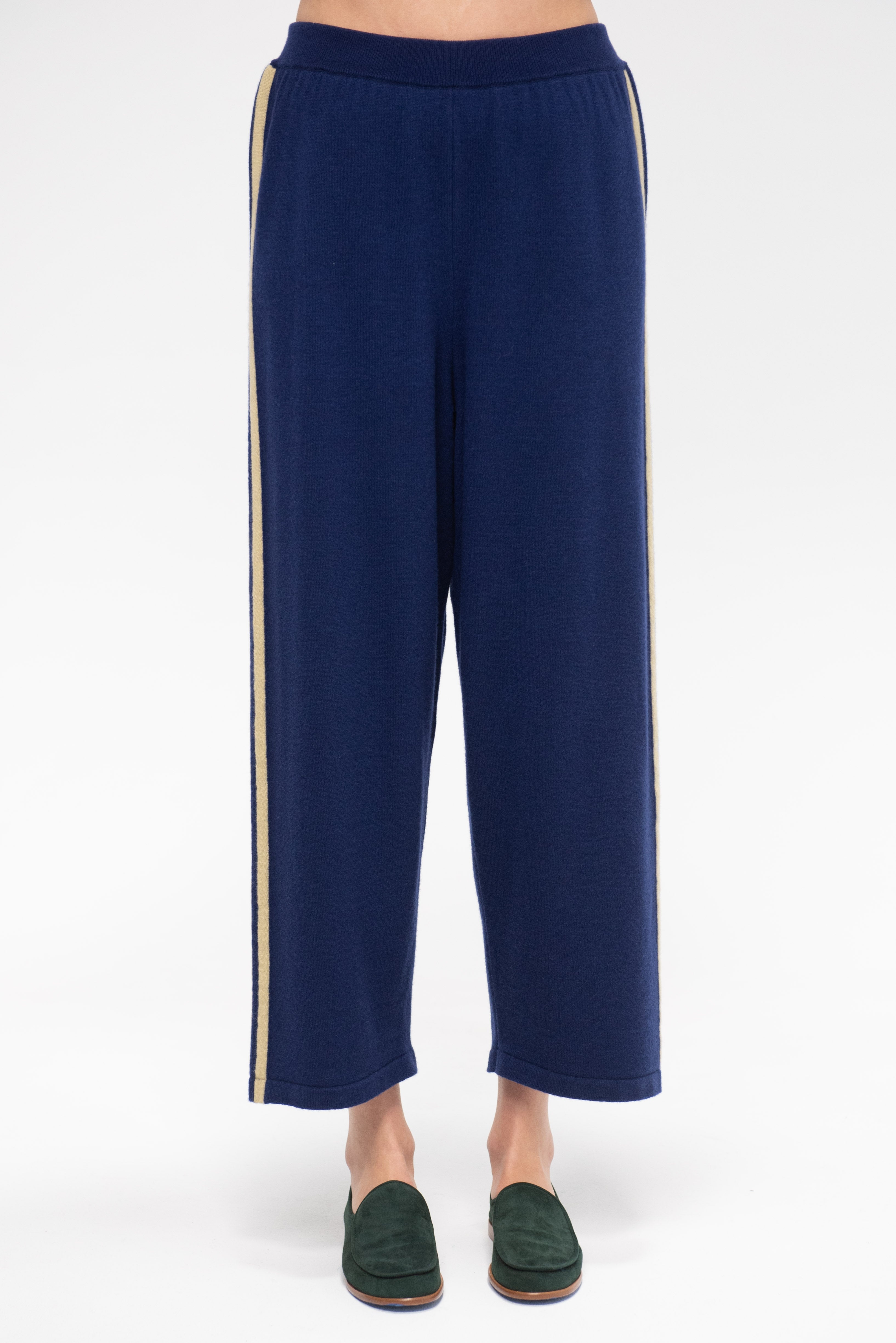 Cordera Merino Wool Pants – Kick Pleat