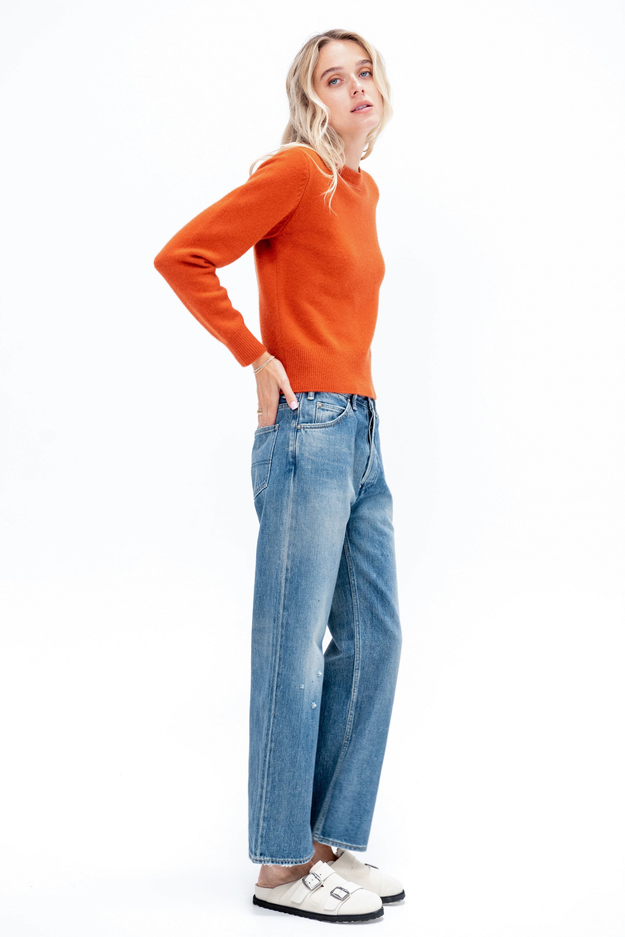 N°430 Jeanne, Dark Orange