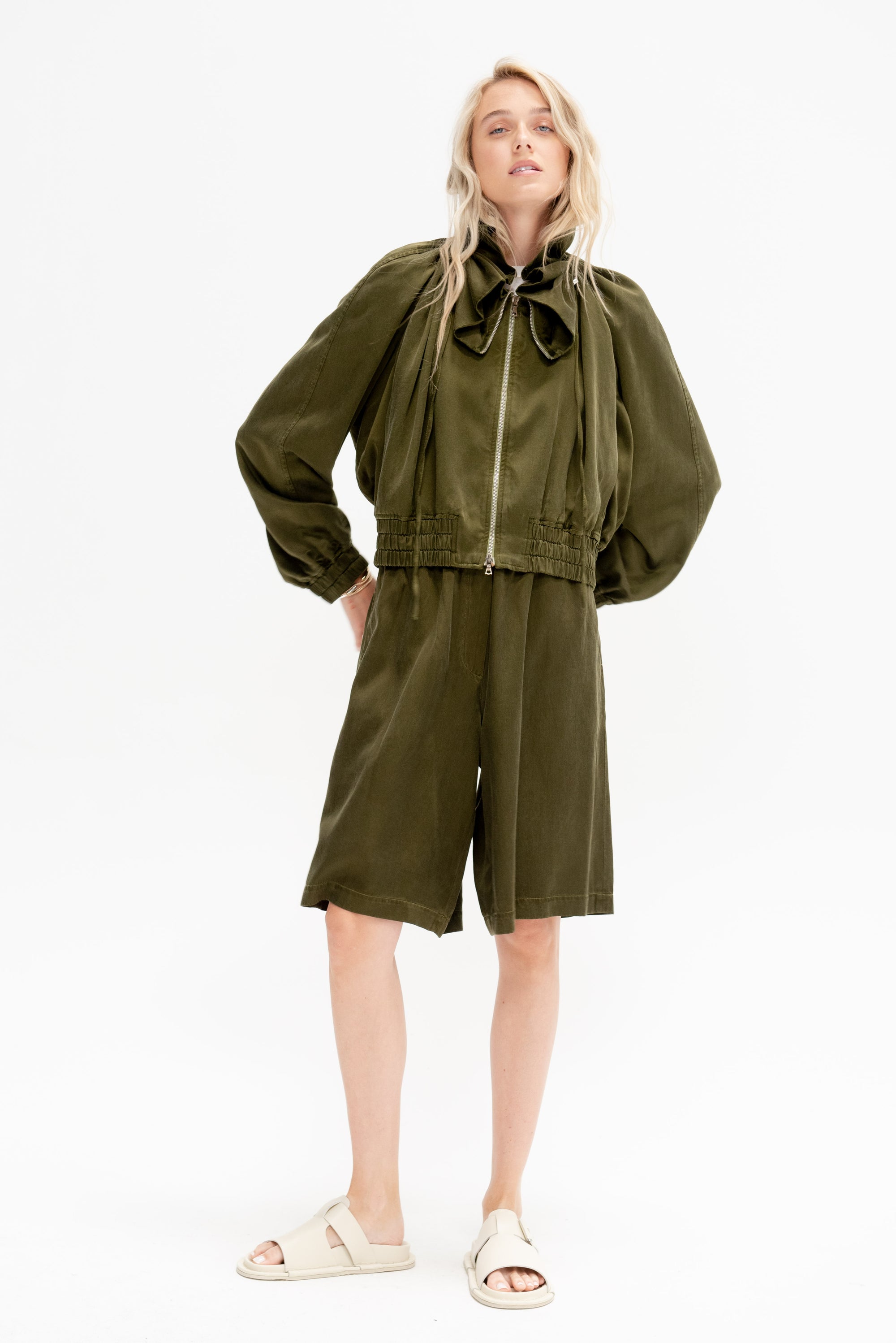 Shorts, Khaki