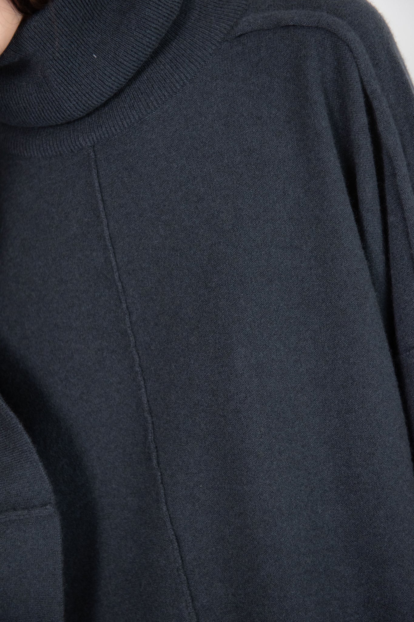 DUNE - High-Neck Kimono Sweater, Kara