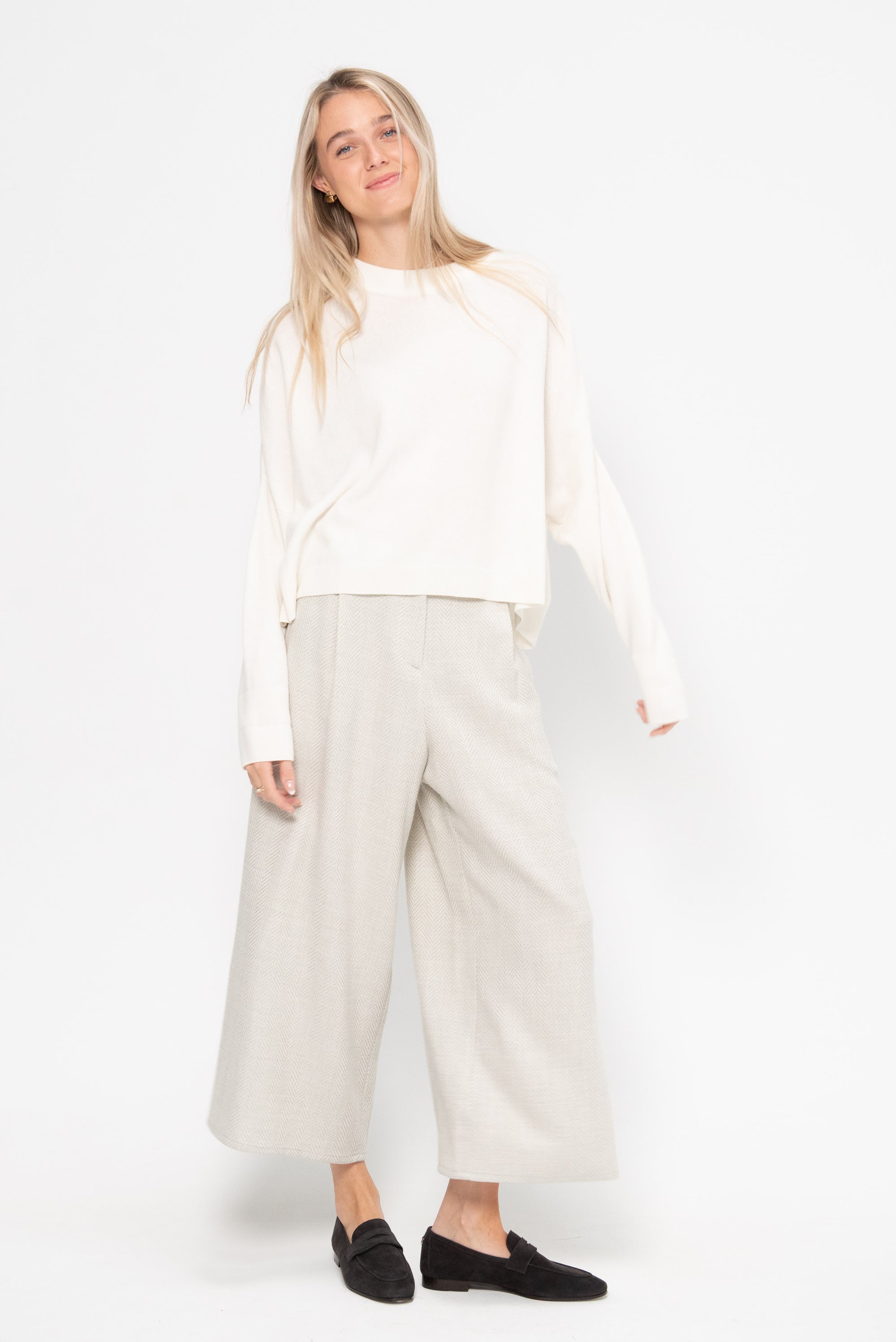 Full Pants Short, Silver Grey