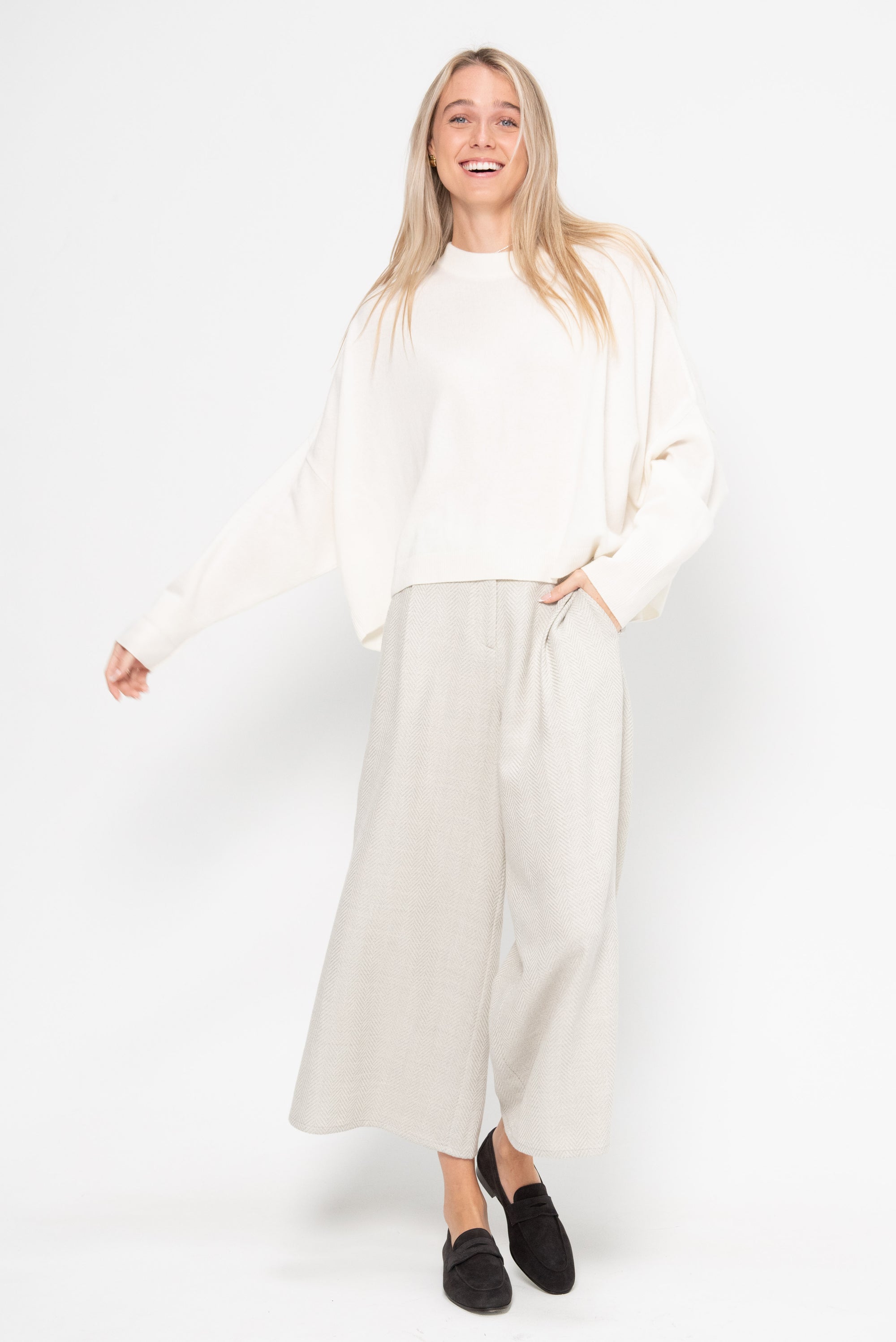 Full Pants Short, Silver Grey