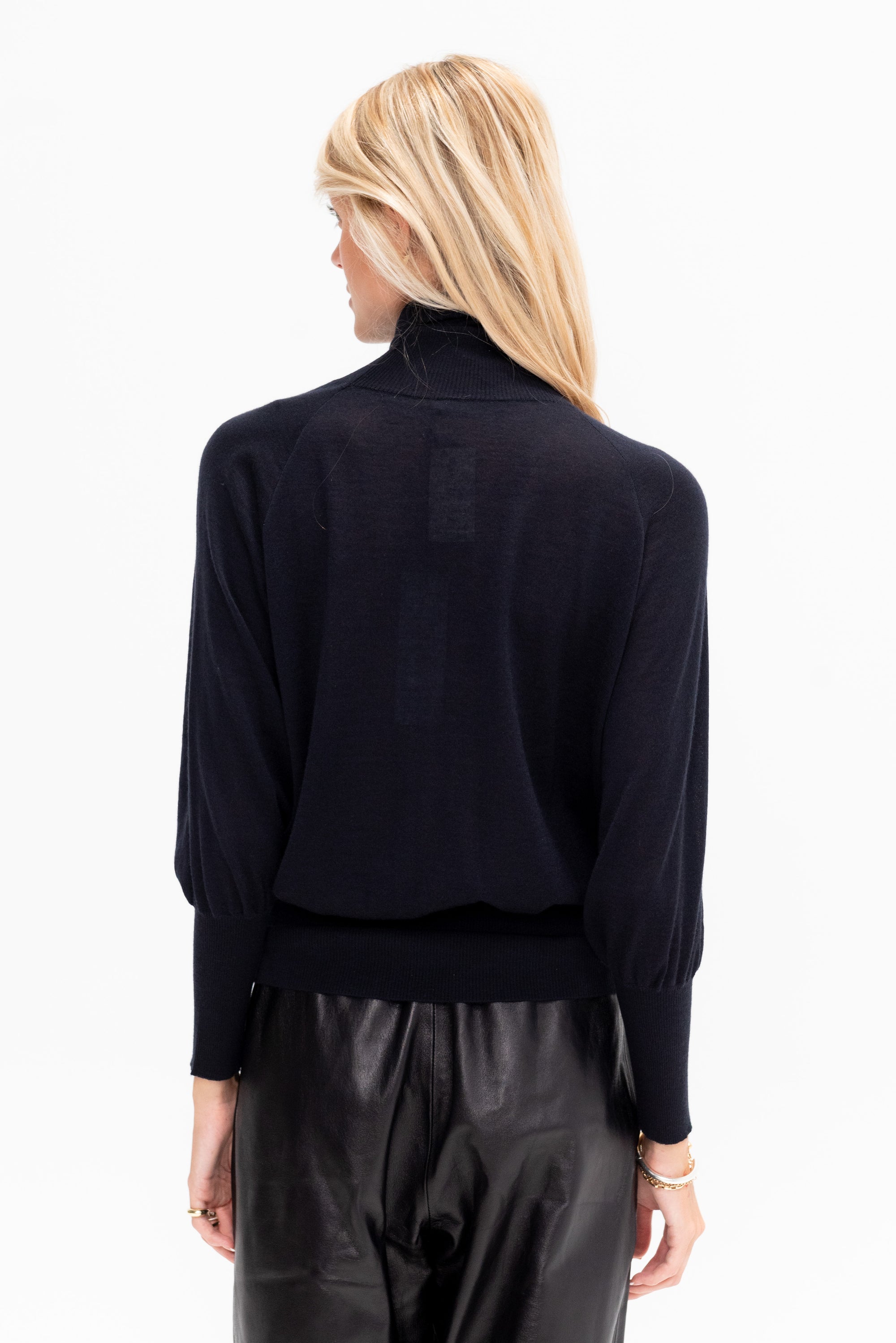 Raglan Turtleneck Cashmere Knit, Midnight