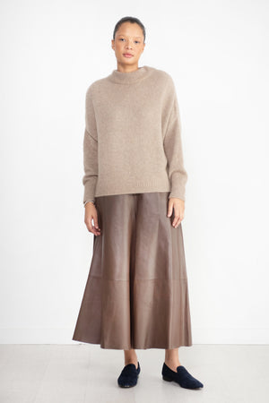 Dušan - Regular Round Neck Sweater, Tortora