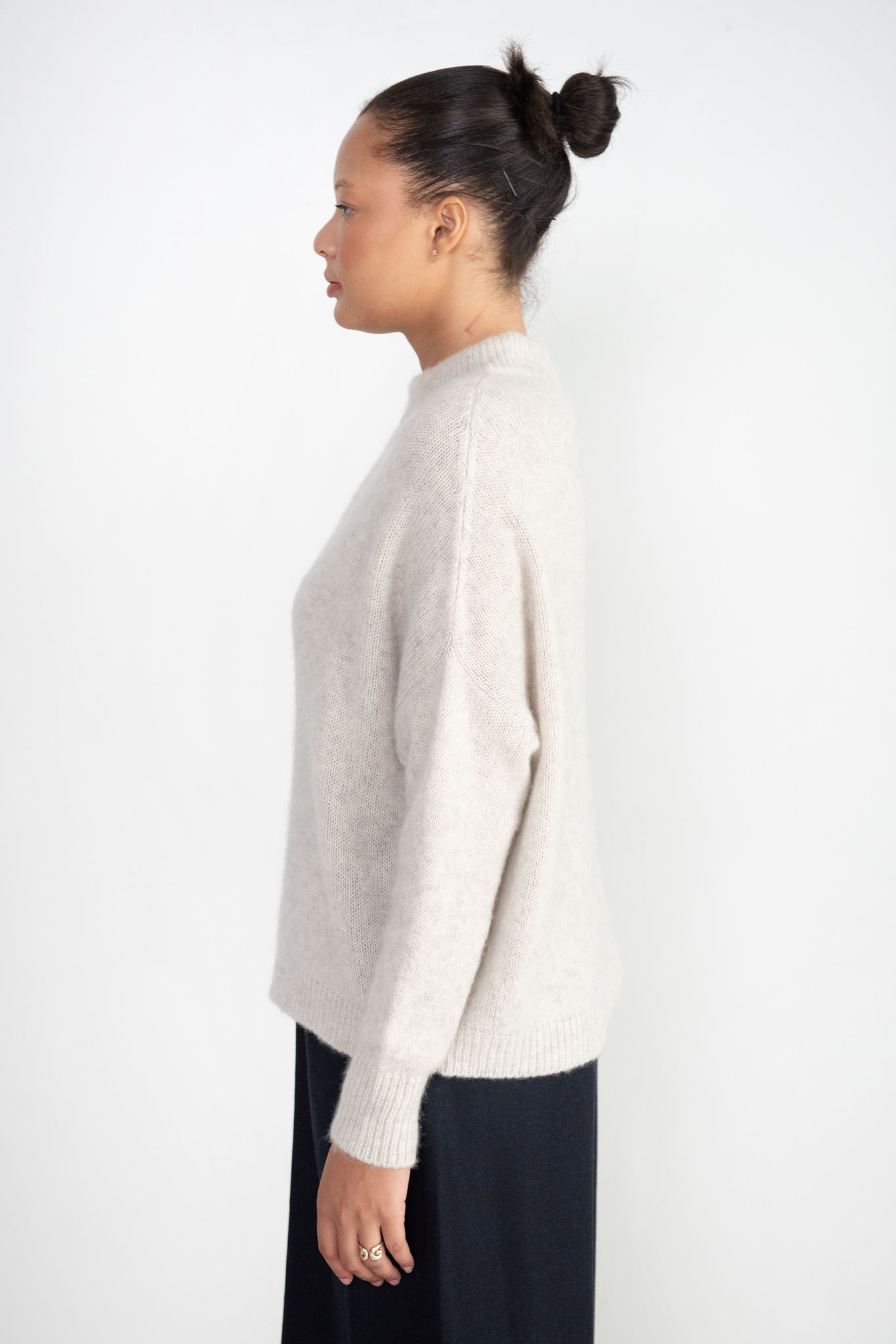 Dušan - Regular Round Neck Sweater, Silver