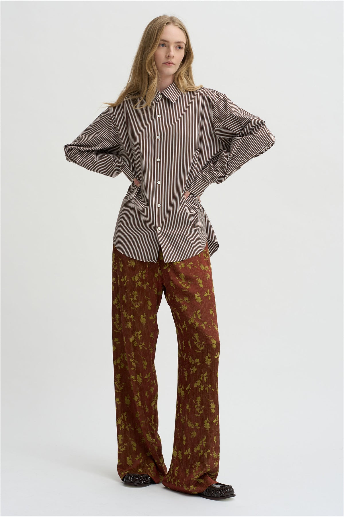 Floral Jacquard Pull On Pants, Rust