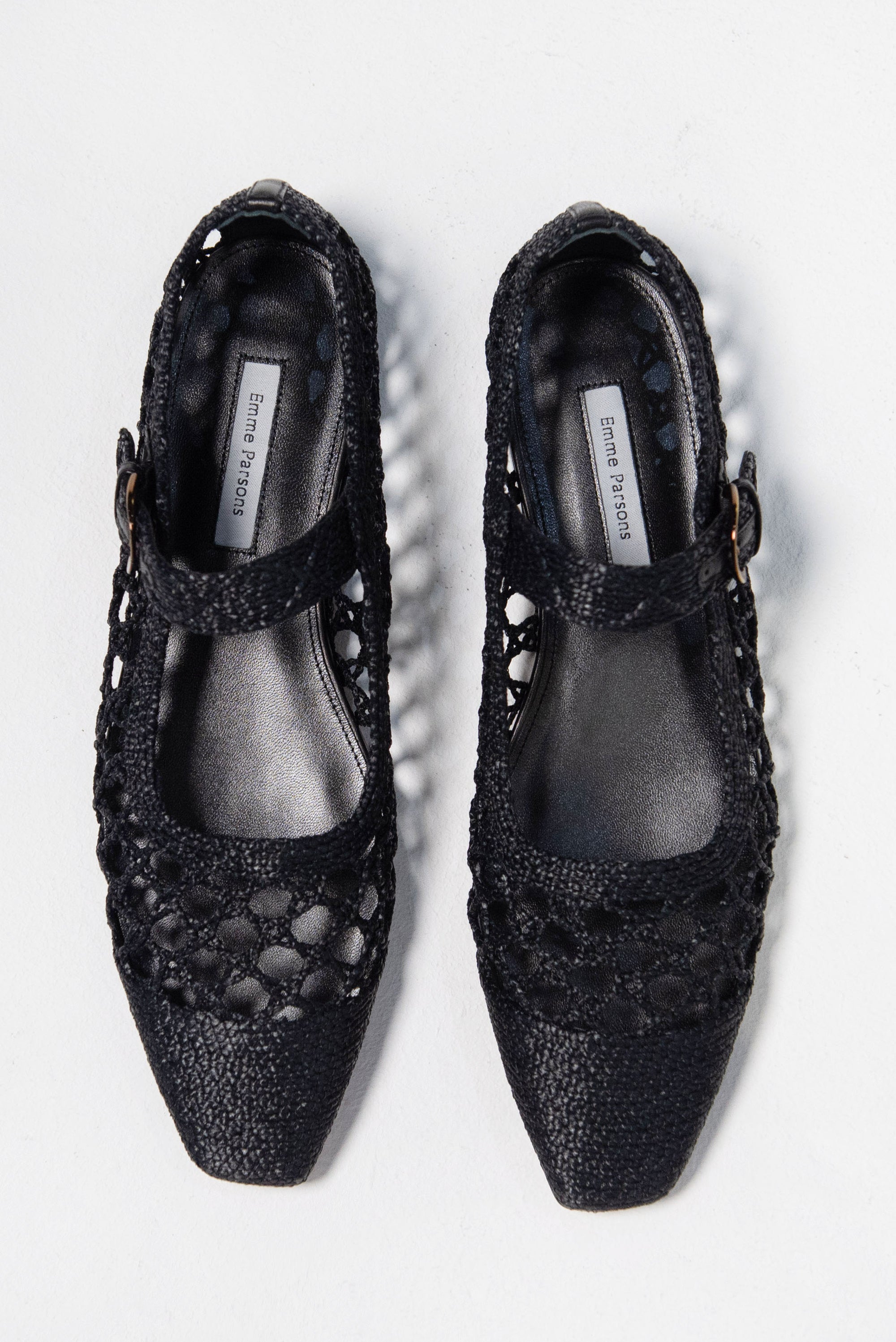 Tramonto, Black Raffia