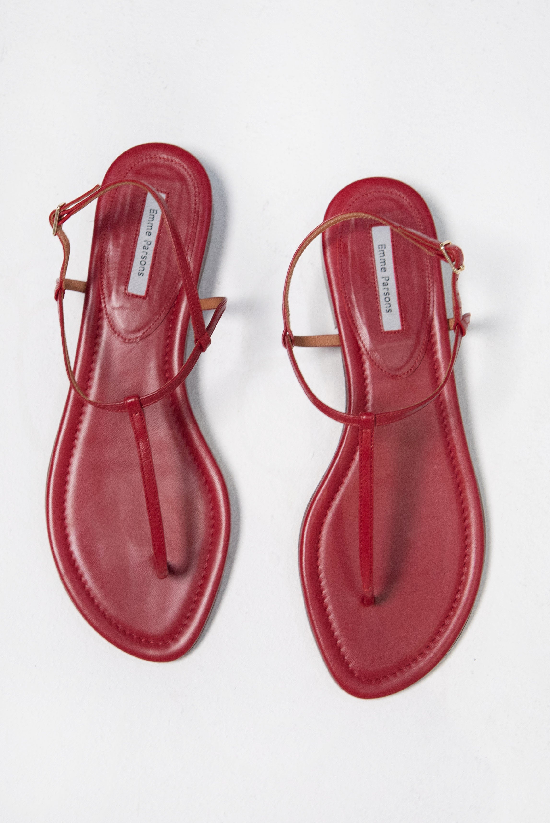 Emme Parsons Cecilia, Carmine – Kick Pleat