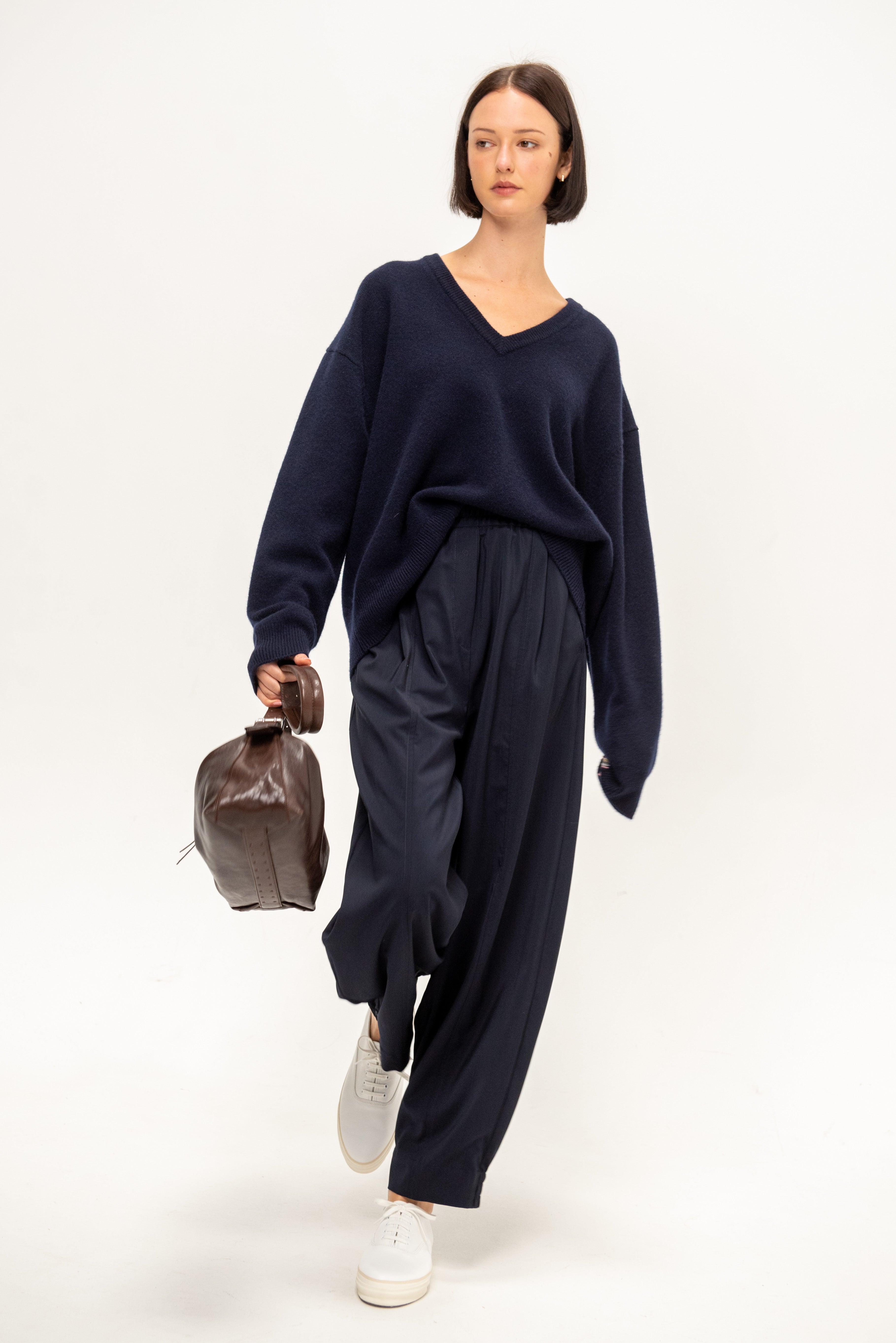 Extreme Cashmere N°457 Jack – Kick Pleat
