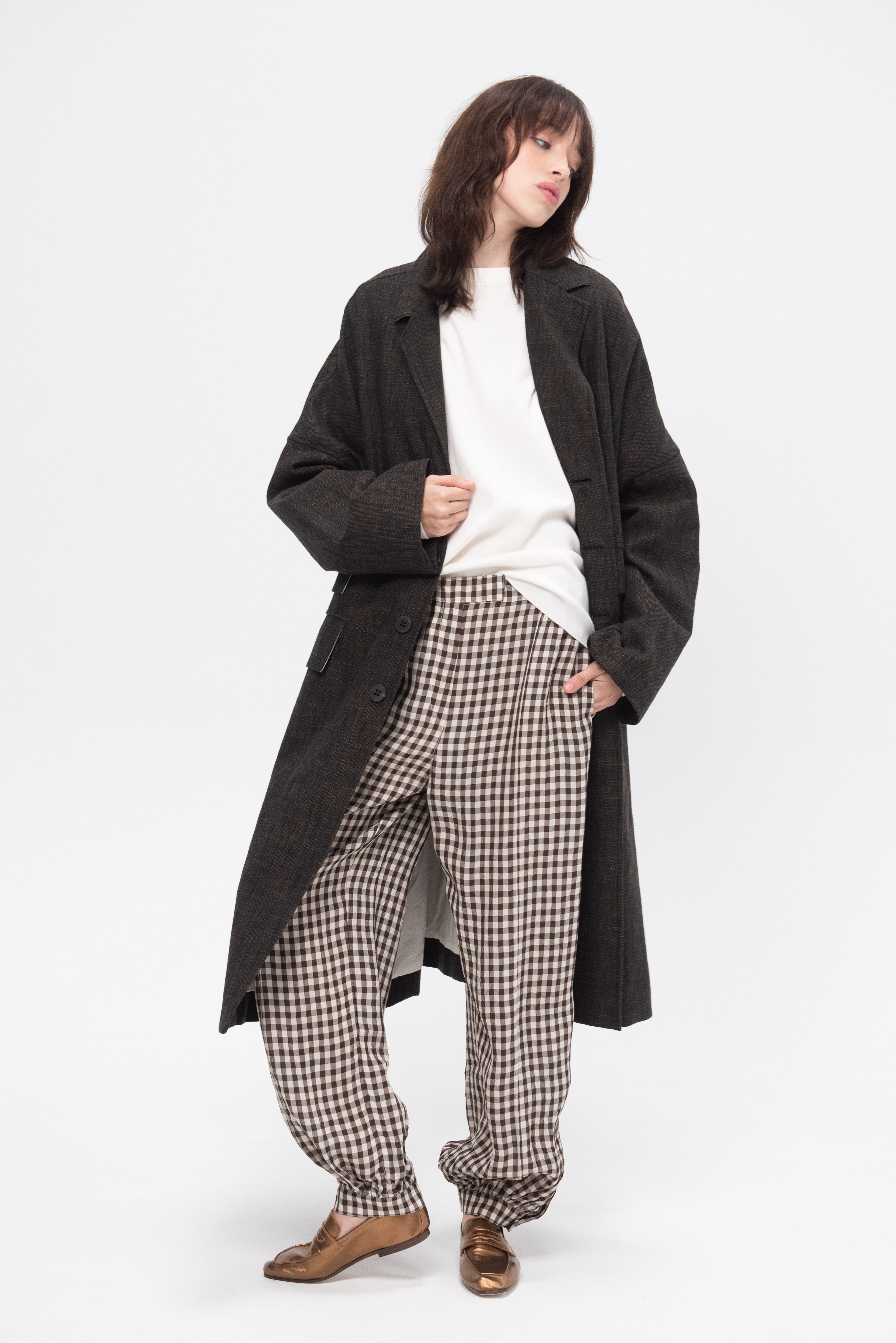 Extreme Cashmere N°393 Bravo, Snow – Kick Pleat Extreme Cashmere N°393 Bravo, Snow – Kick Pleat