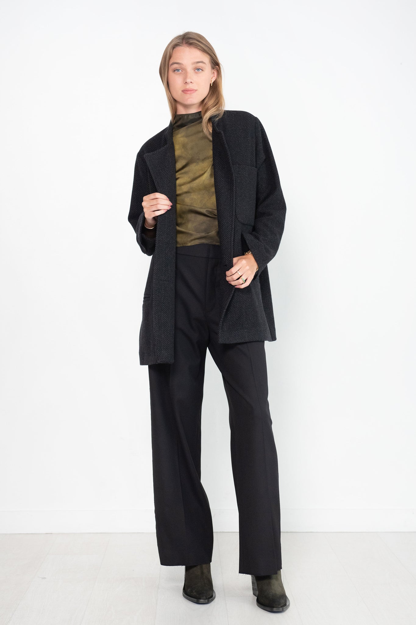 GAUCHERE - Pants, Black