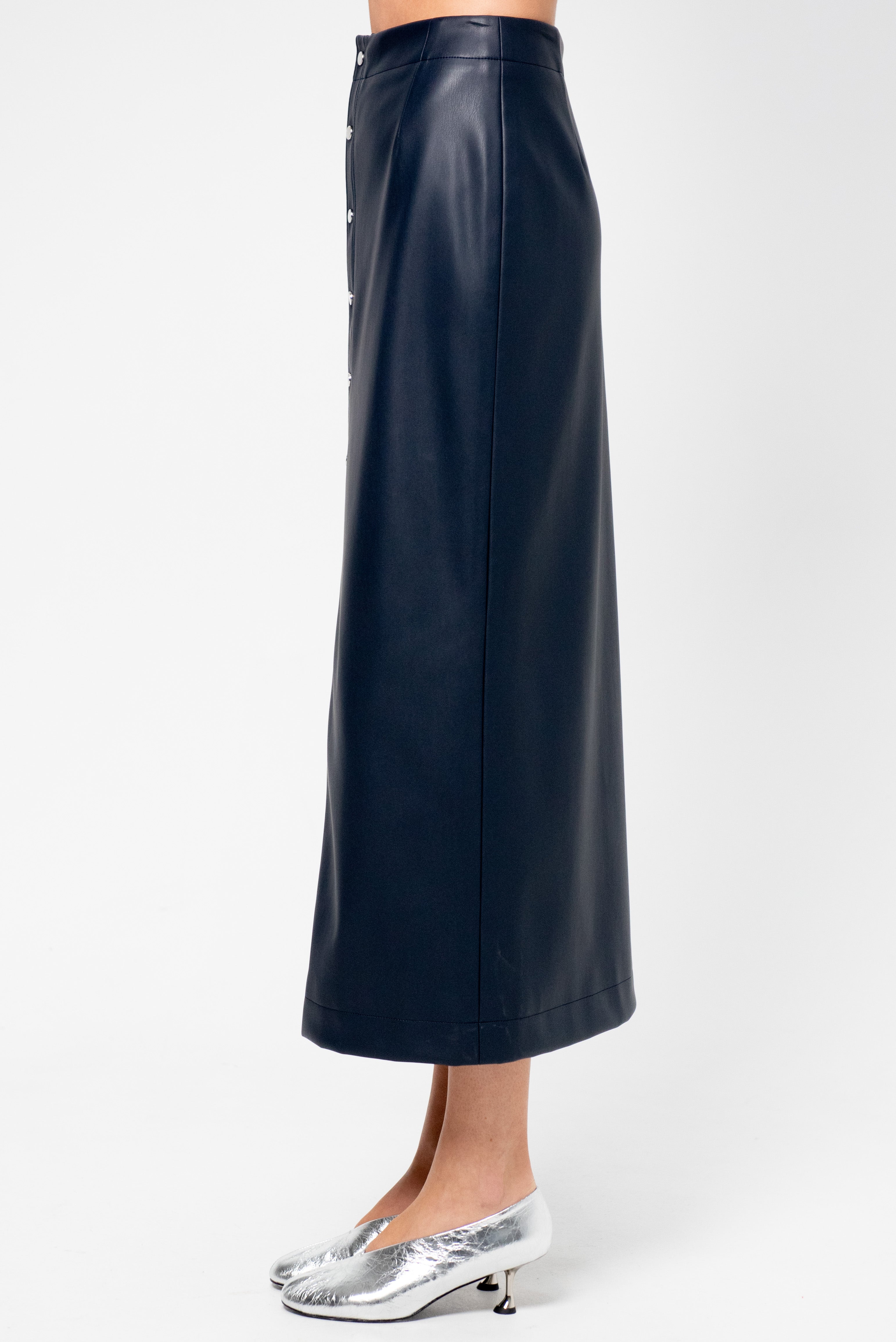 Snap-Button Skirt, Navy Blue – Kick Pleat