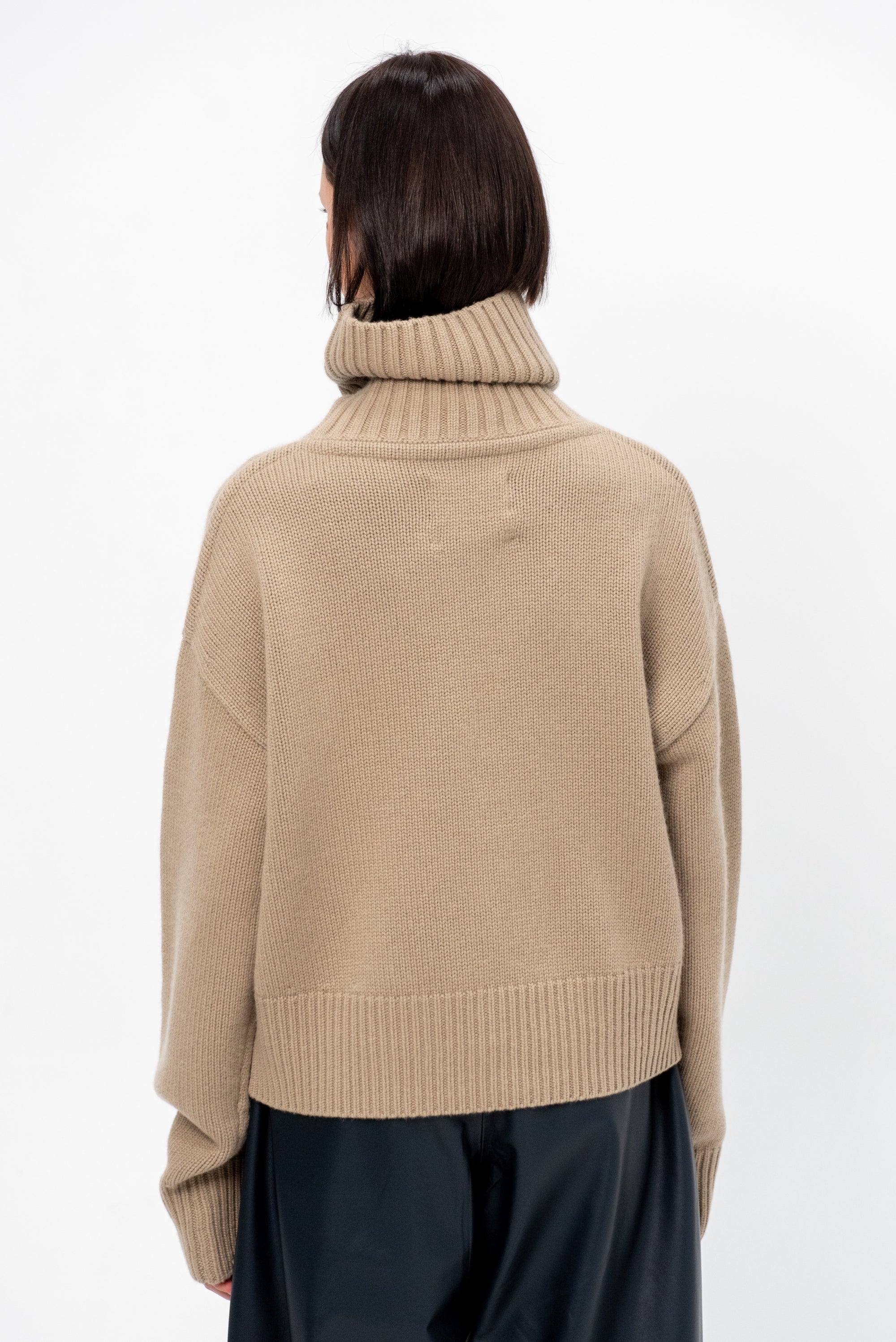 N°434 Crop Xtra, Dust