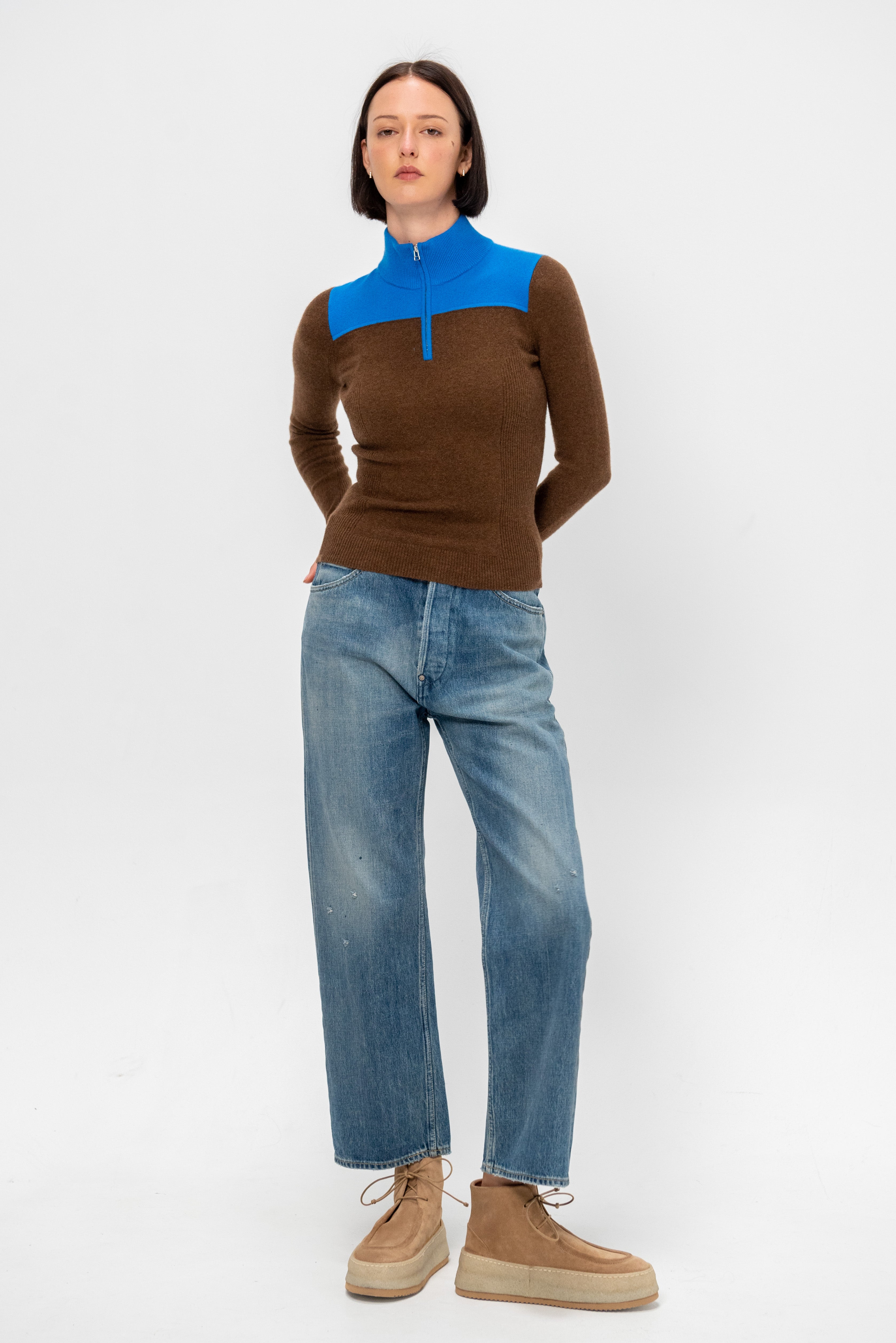 ねむ Guest in Residence Alpine Half Zip, Chestnut & Twilight – Kick Pleat