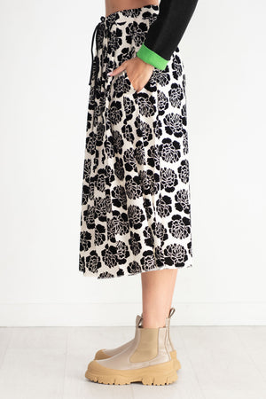 Hache - Winter Skirt, White