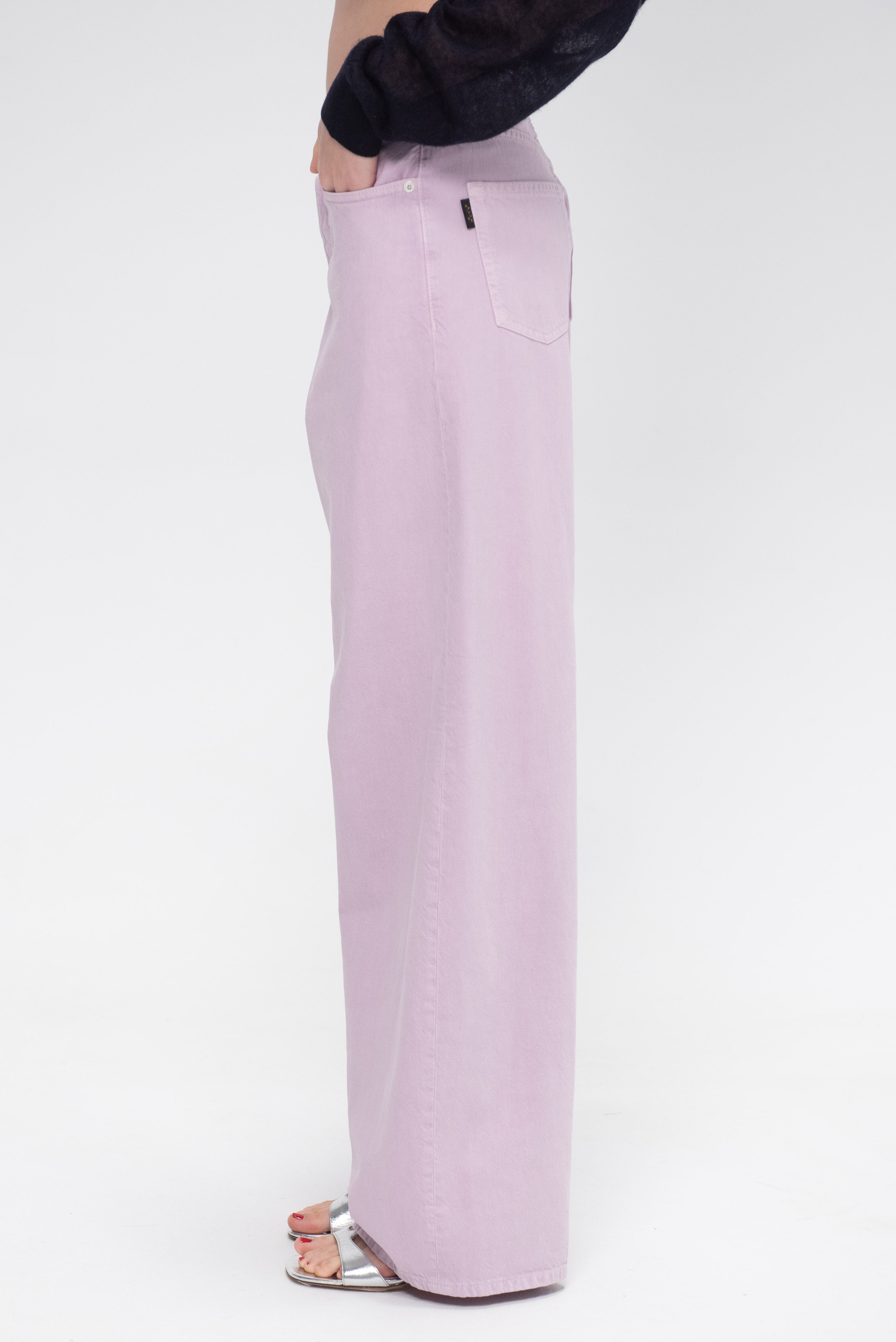 Haikure Bethany Twill – Kick Pleat