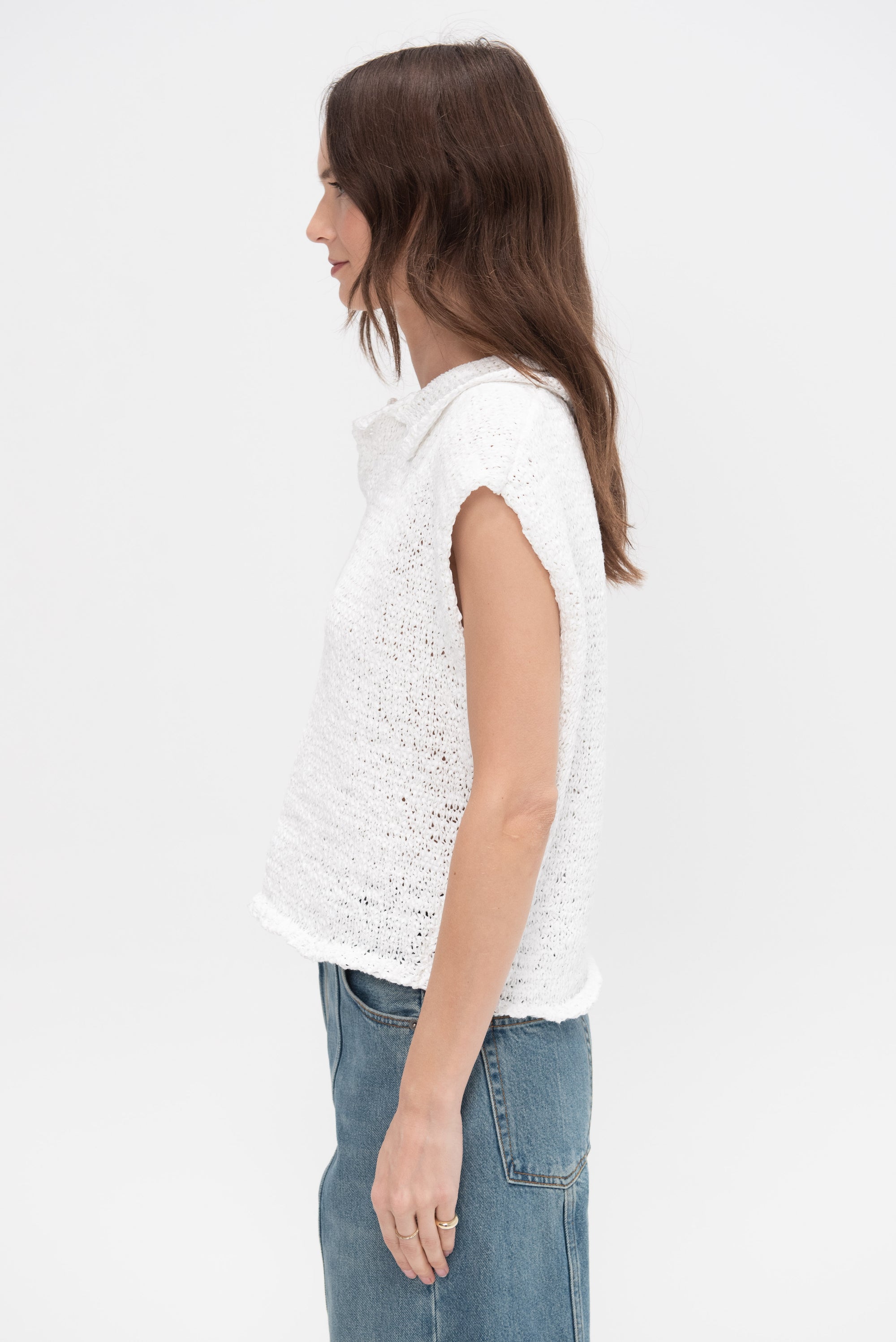 Mellie, White