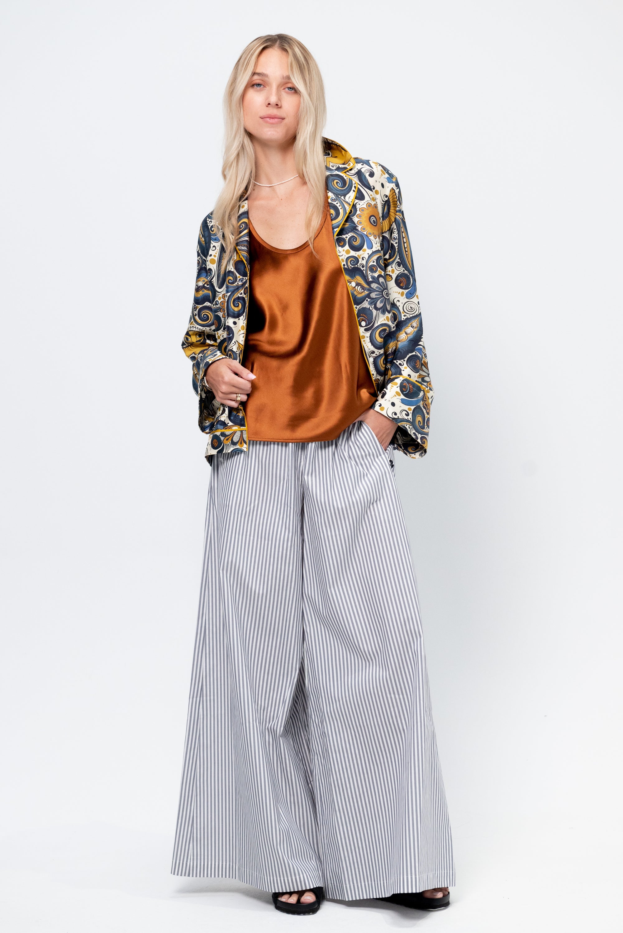 Margot Top, Sienna