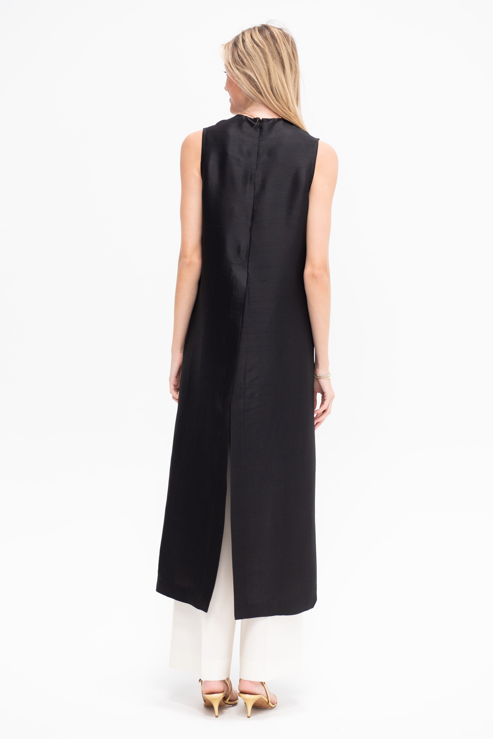Zoey Top, Black