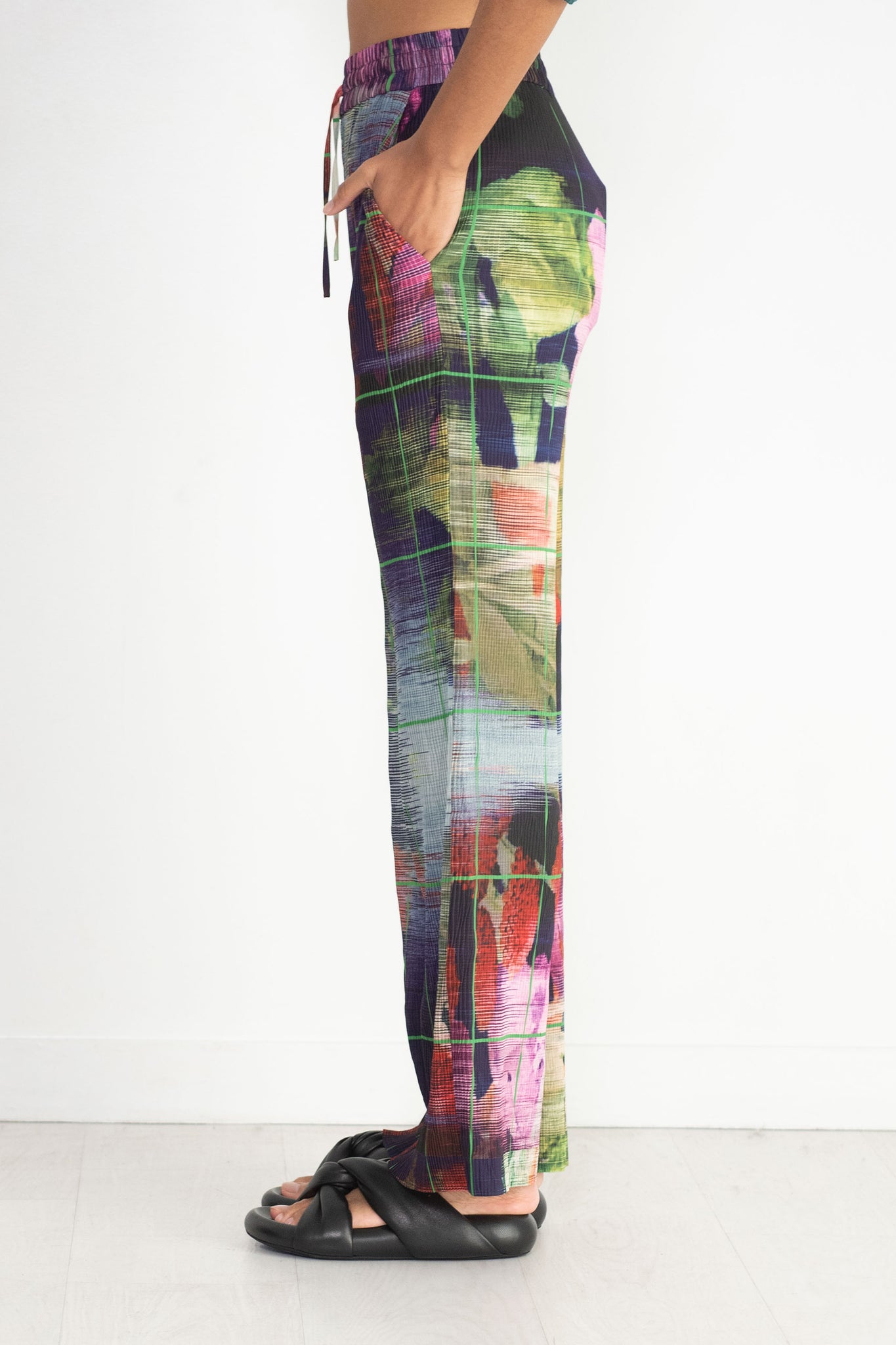 Henrik Vibskov - Naptune Plisse Pant, Blue White Flower Universe