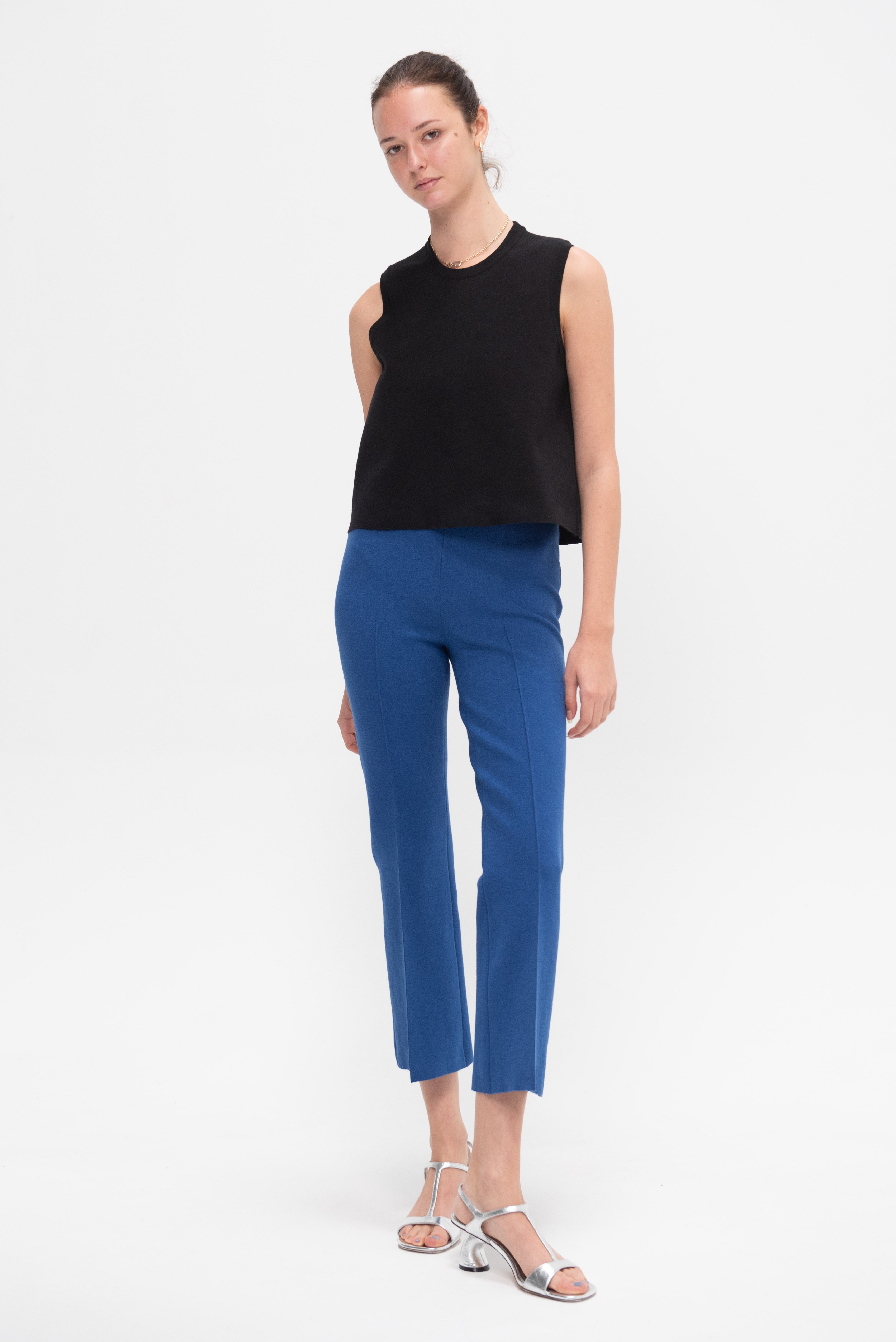 HIGH SPORT – Kick Pleat