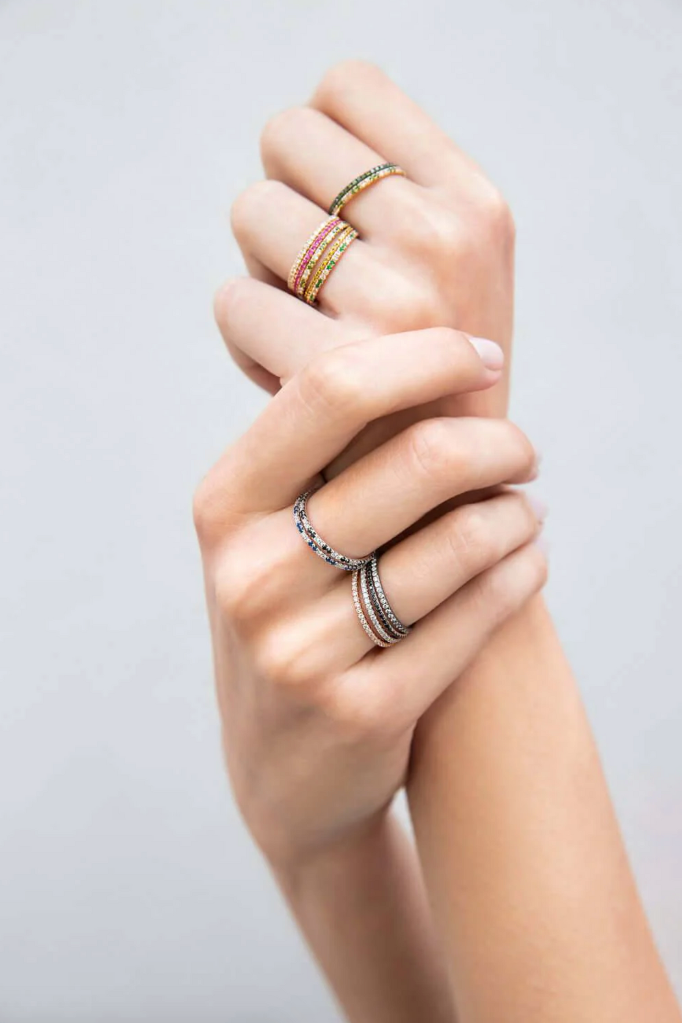 ILEANA MAKRI - Thread Band, Pink Sapphires