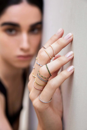 ILEANA MAKRI - Thread Band, Pink Sapphires