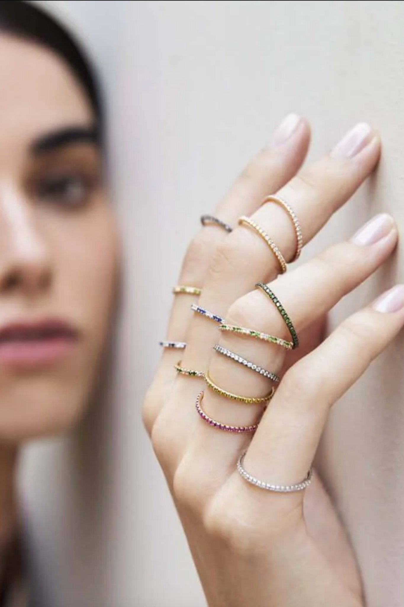 ILEANA MAKRI - Thread Band, Pink Sapphires
