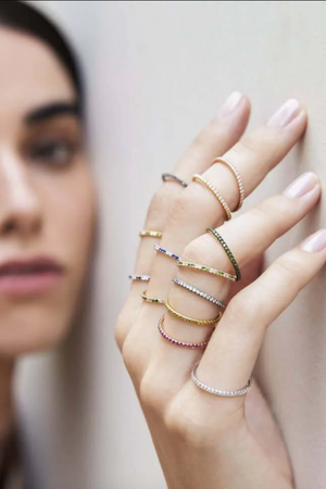 ILEANA MAKRI - Thread Band, Pink Sapphires