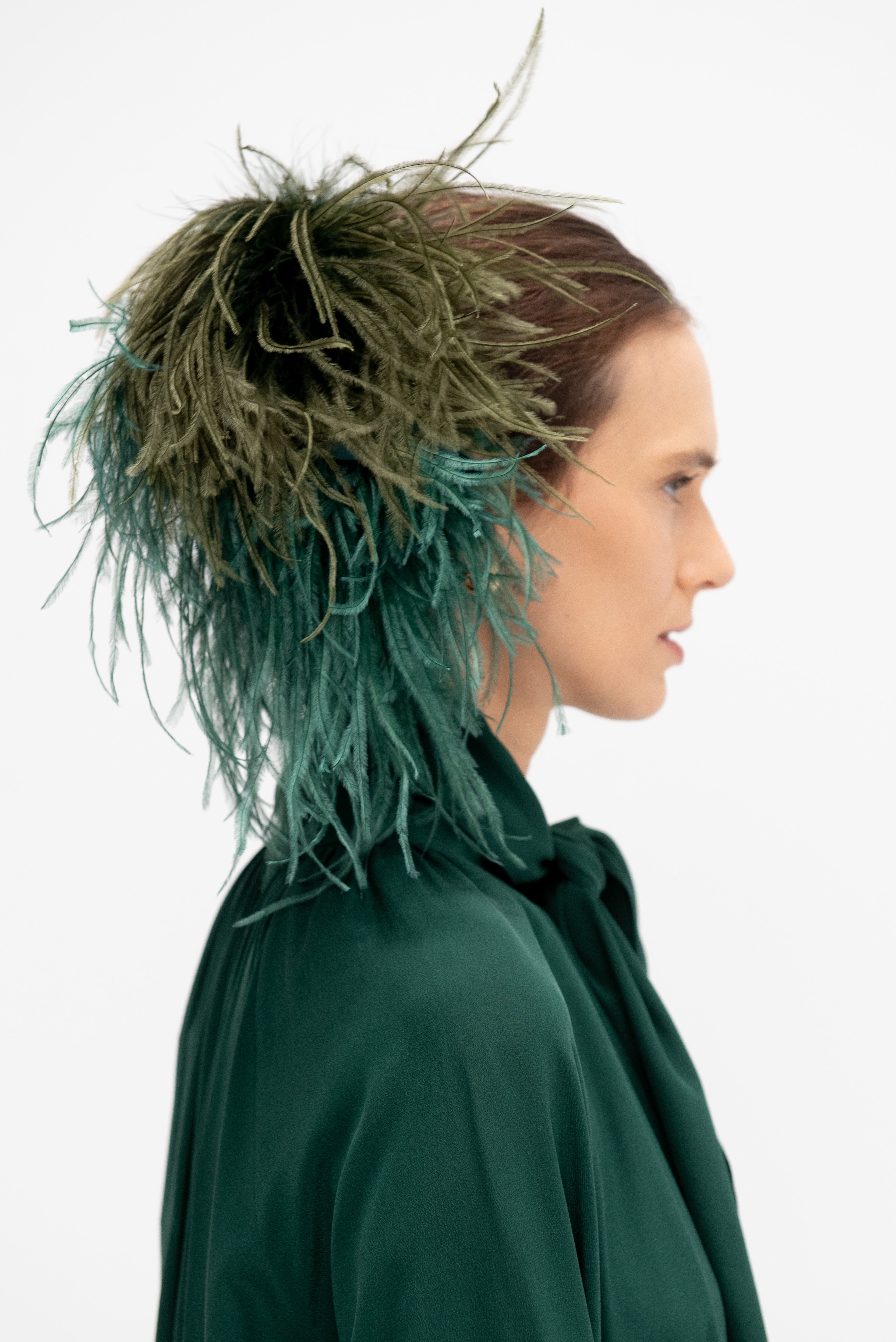 Indress Meryl - Ostrich Feather Brooch – Kick Pleat