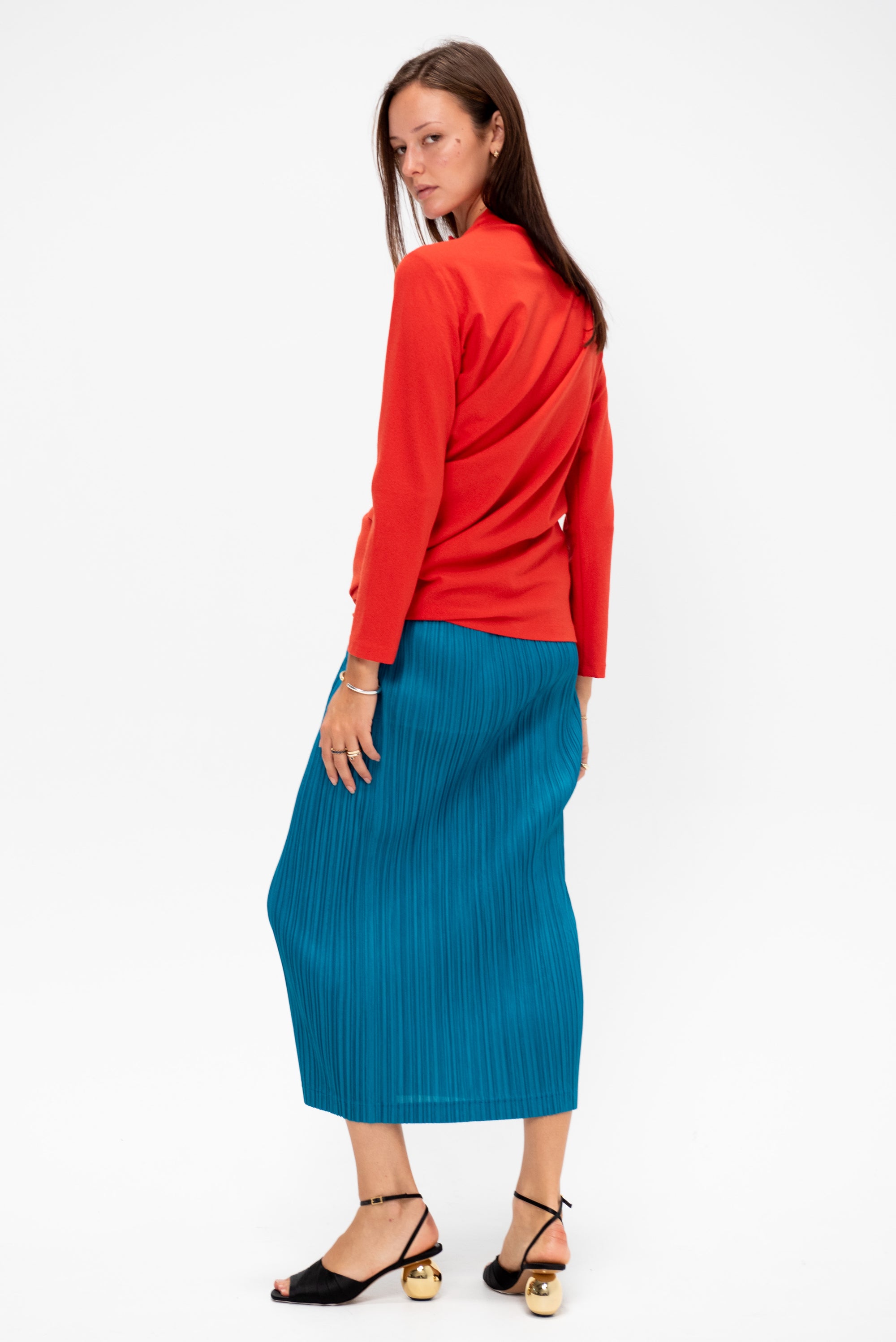 Three-Sleeved Jersey, Red