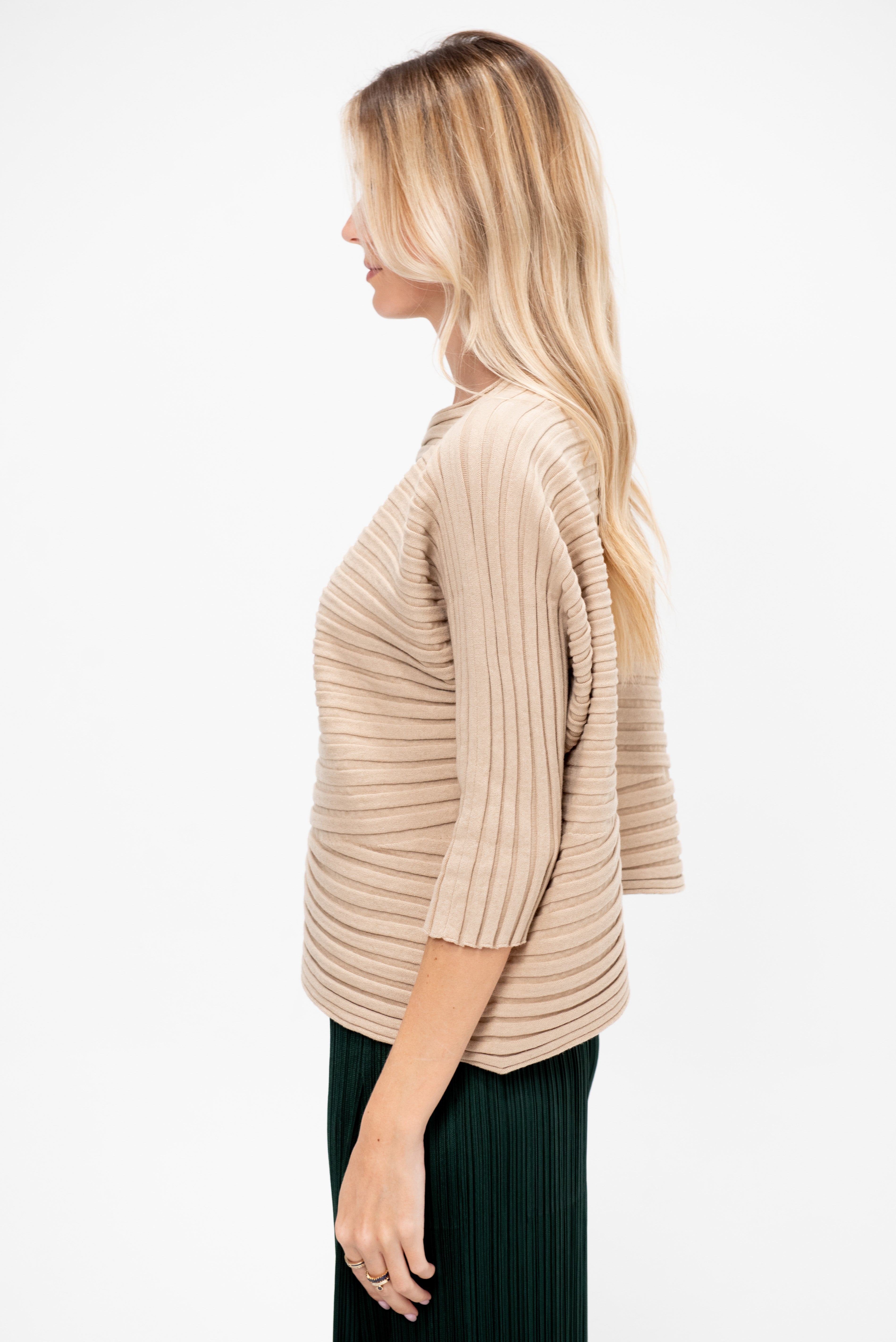 Issey Miyake Cotton Cashmere Knit Top, Beige – Kick Pleat