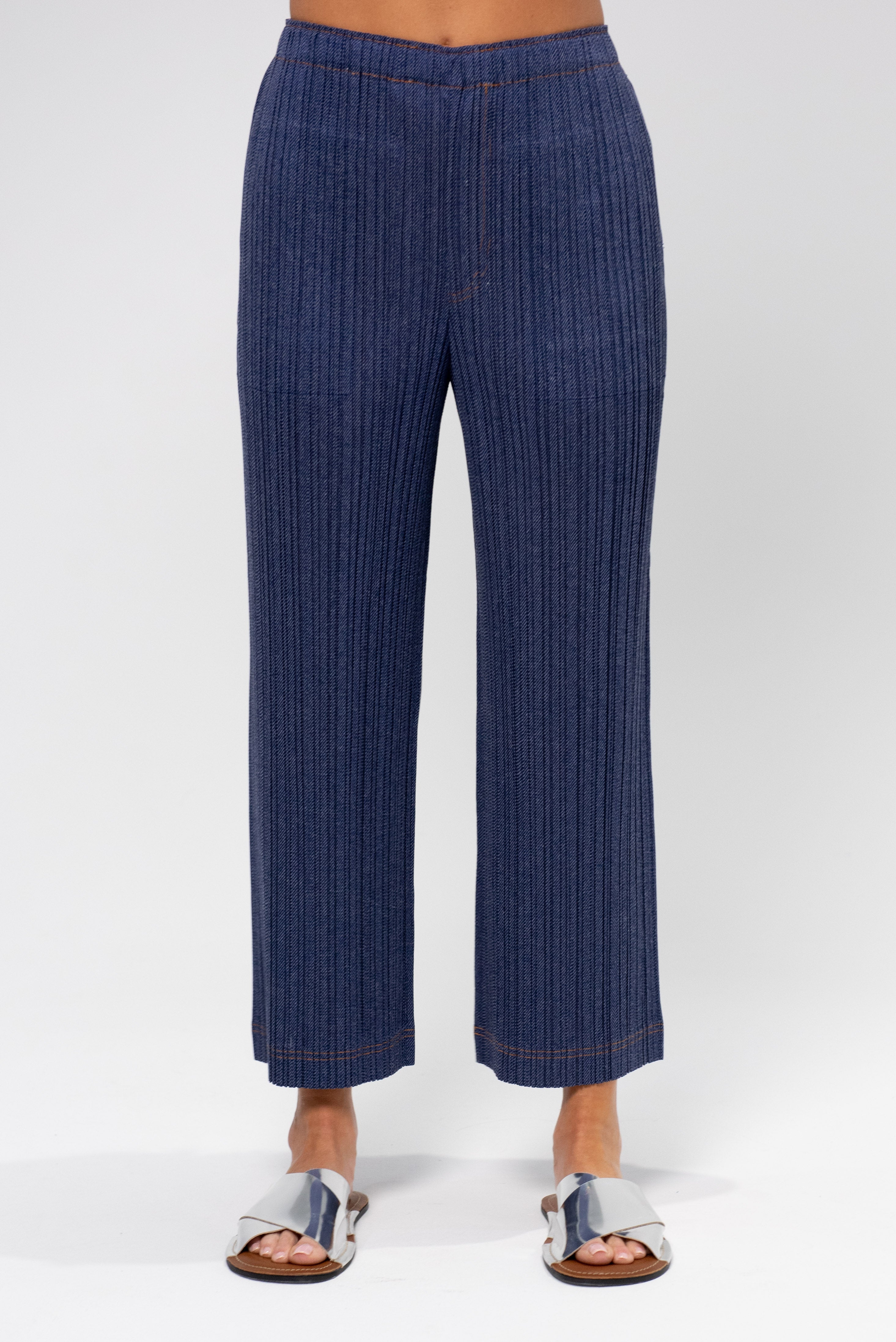 Pleats Please Issey Miyake Cotton Denim, Blue – Kick Pleat Pleats Please Issey Miyake Cotton Denim, Blue – Kick Pleat