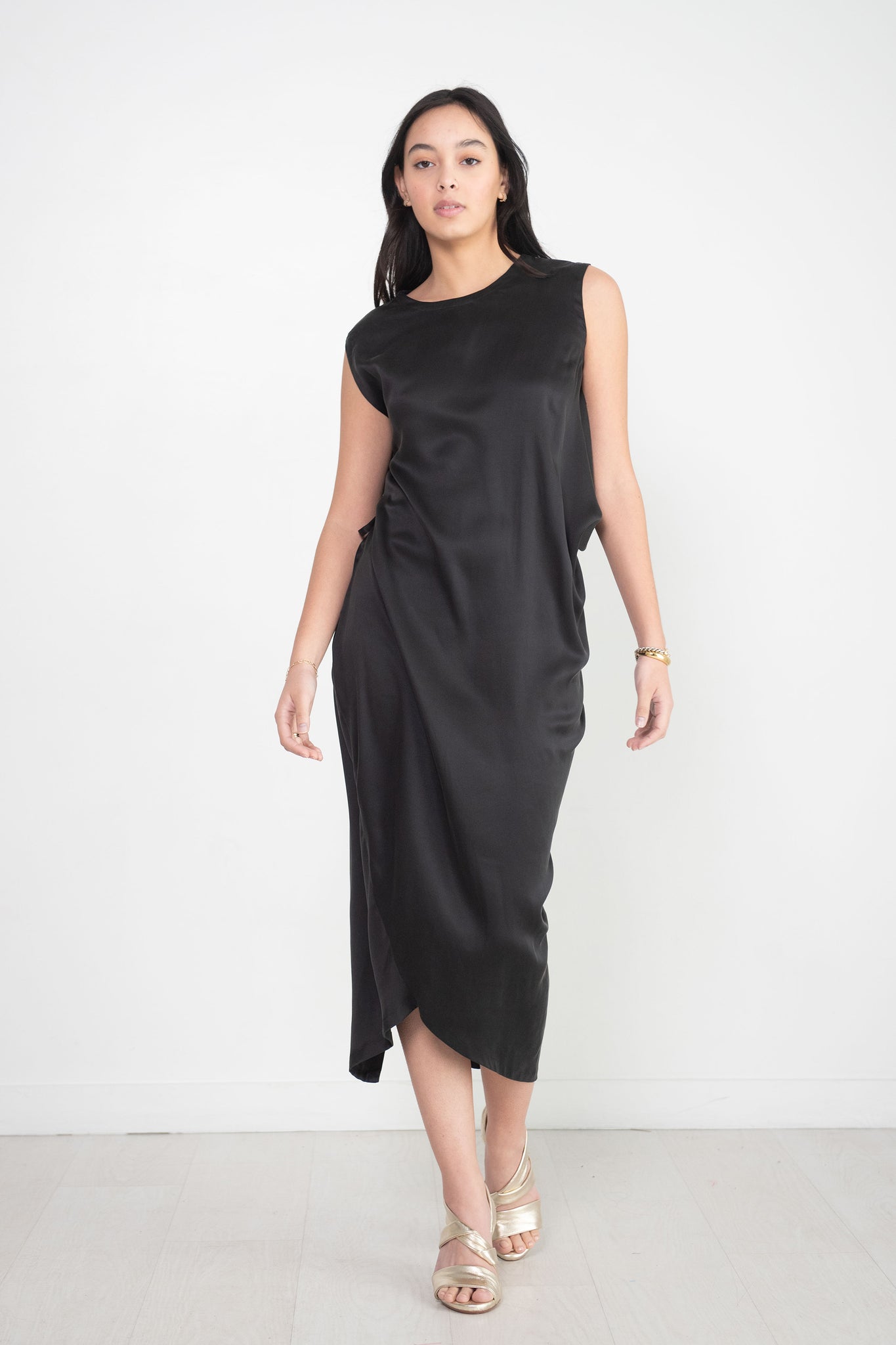 Issey Miyake - Brass Clad, Black