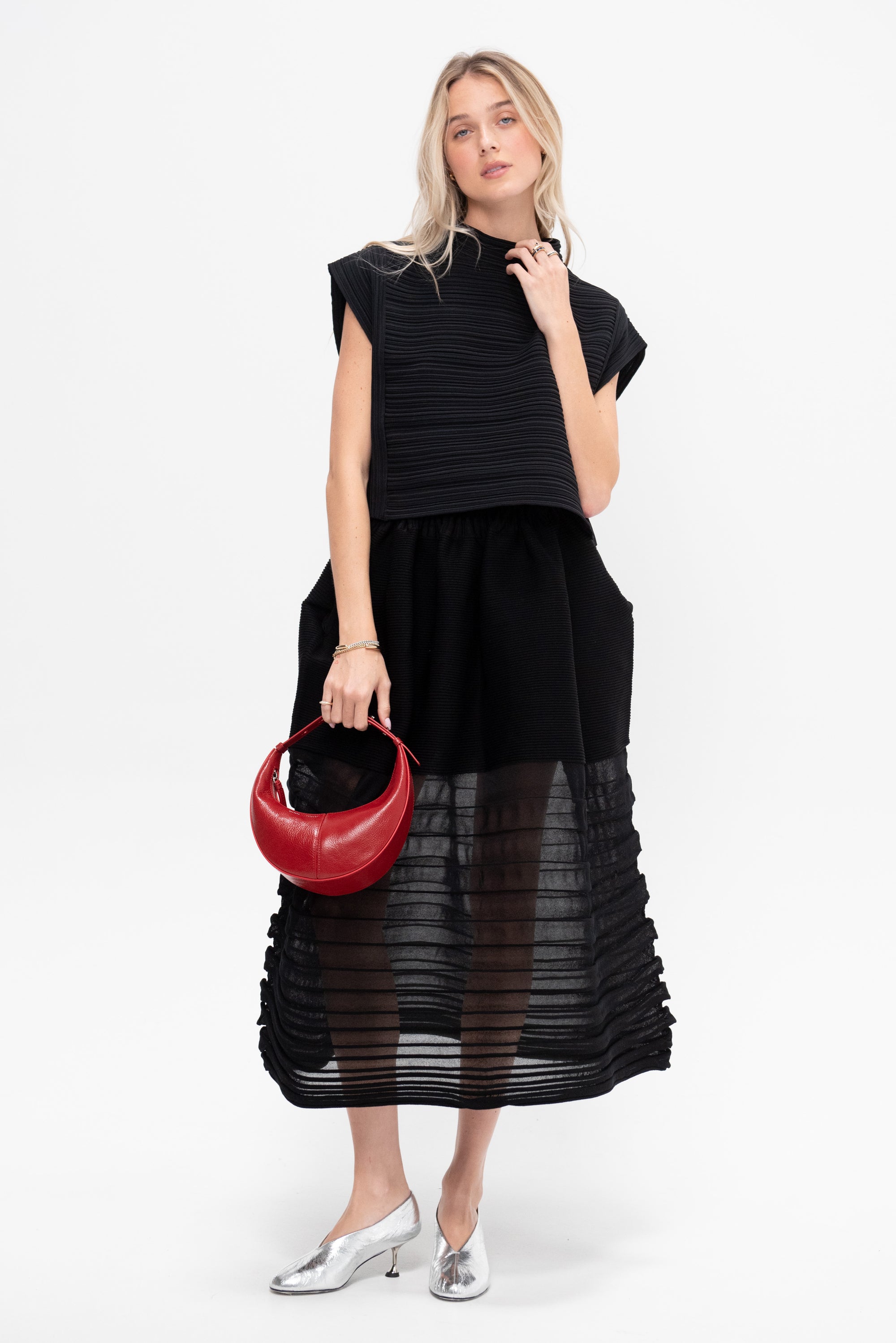 Moving Knit Skirt, Black