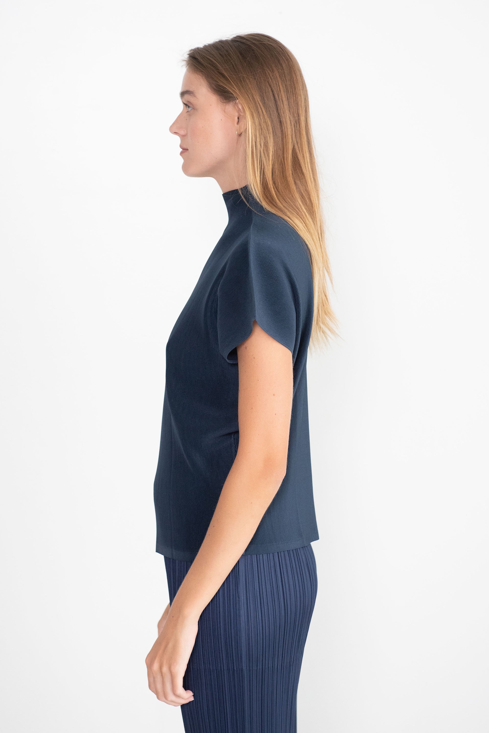 Pleats Please Issey Miyake Mist August Shirt, Dark Navy – Kick Pleat