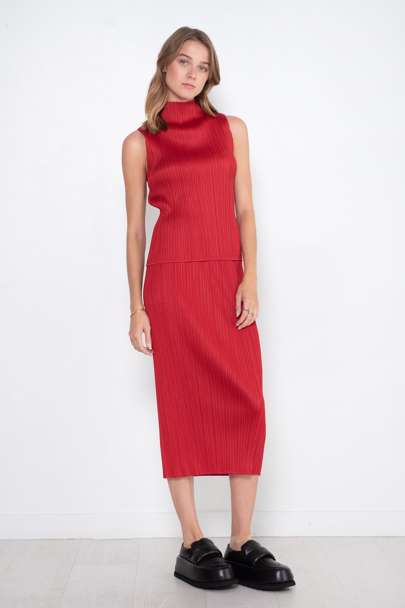 Pleats Please by Issey Miyake - New Colorful Basics: 3, Red