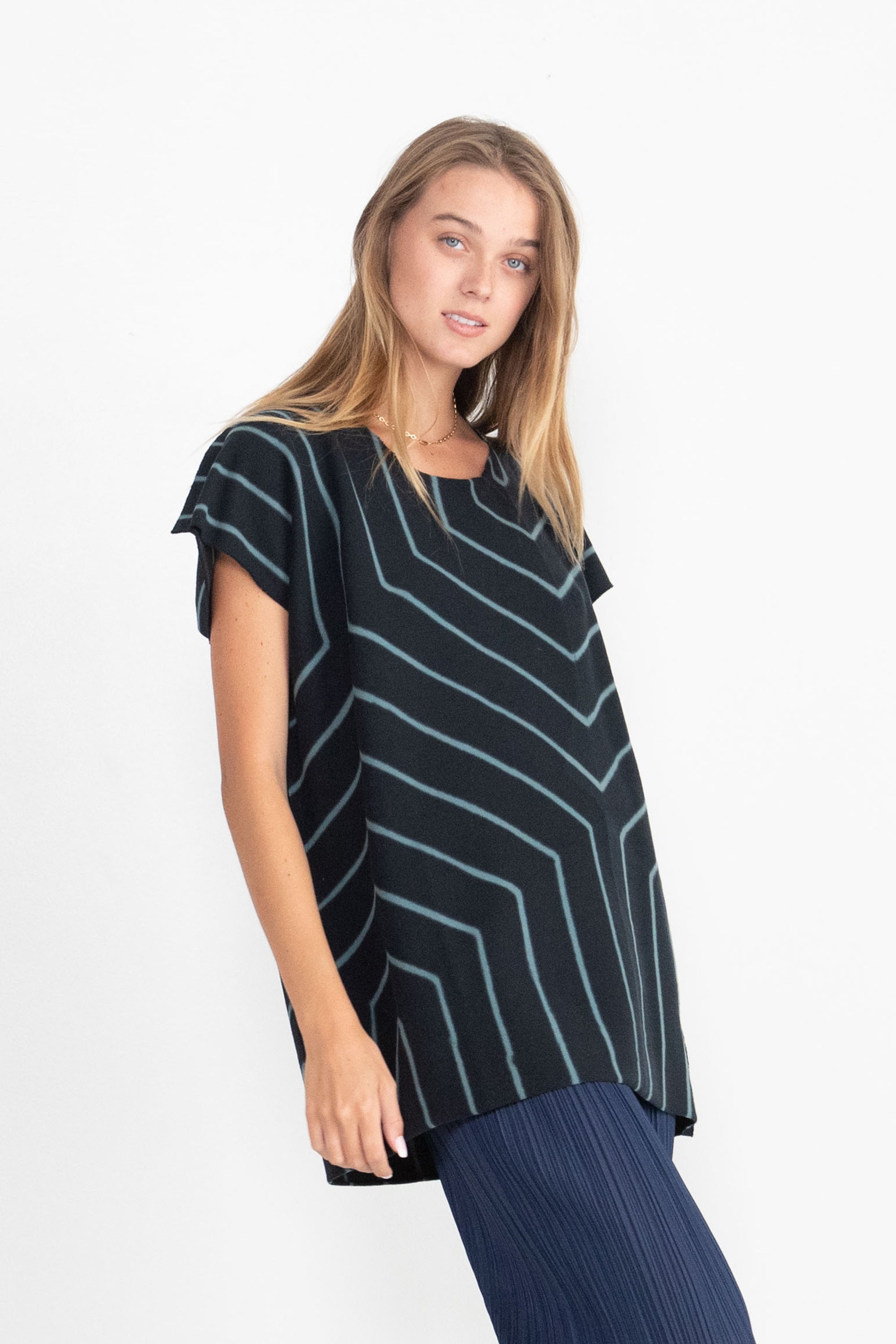 STRIPE AP TOP, BLACK