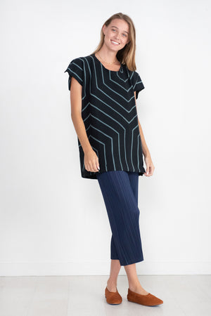 Issey Miyake - Stripe AP Top, Black