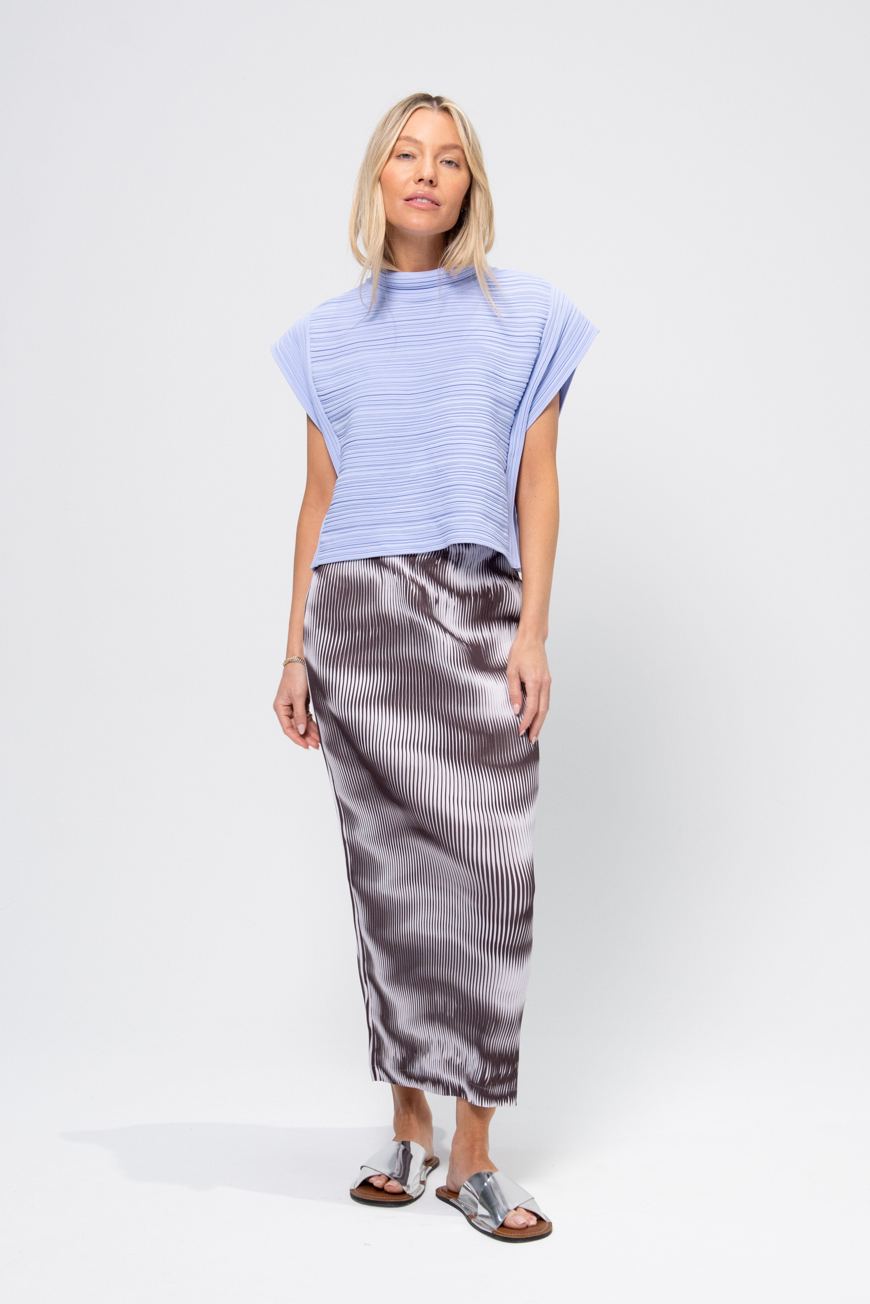【新品未開封・送料無料】 Issey Miyake Sway Pleats, Purple Hue – Kick Pleat その他