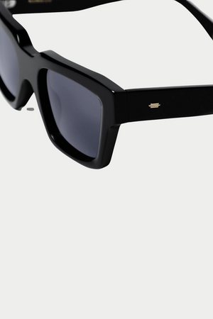 KIMEZE - Oversized Square, Black
